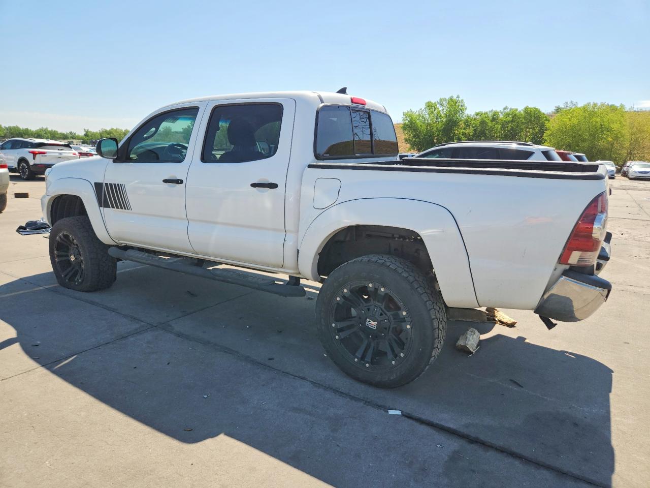 2012 Toyota Tacoma Double Cab White vin: 5TFLU4EN2CX040556