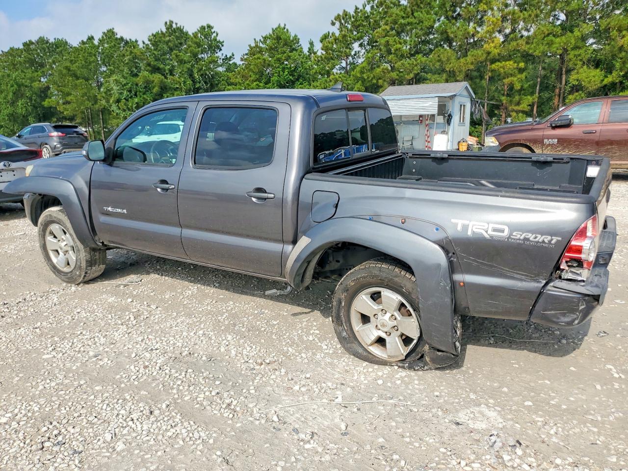 2015 Toyota Tacoma V6 Gray vin: 5TFLU4EN2FX115048