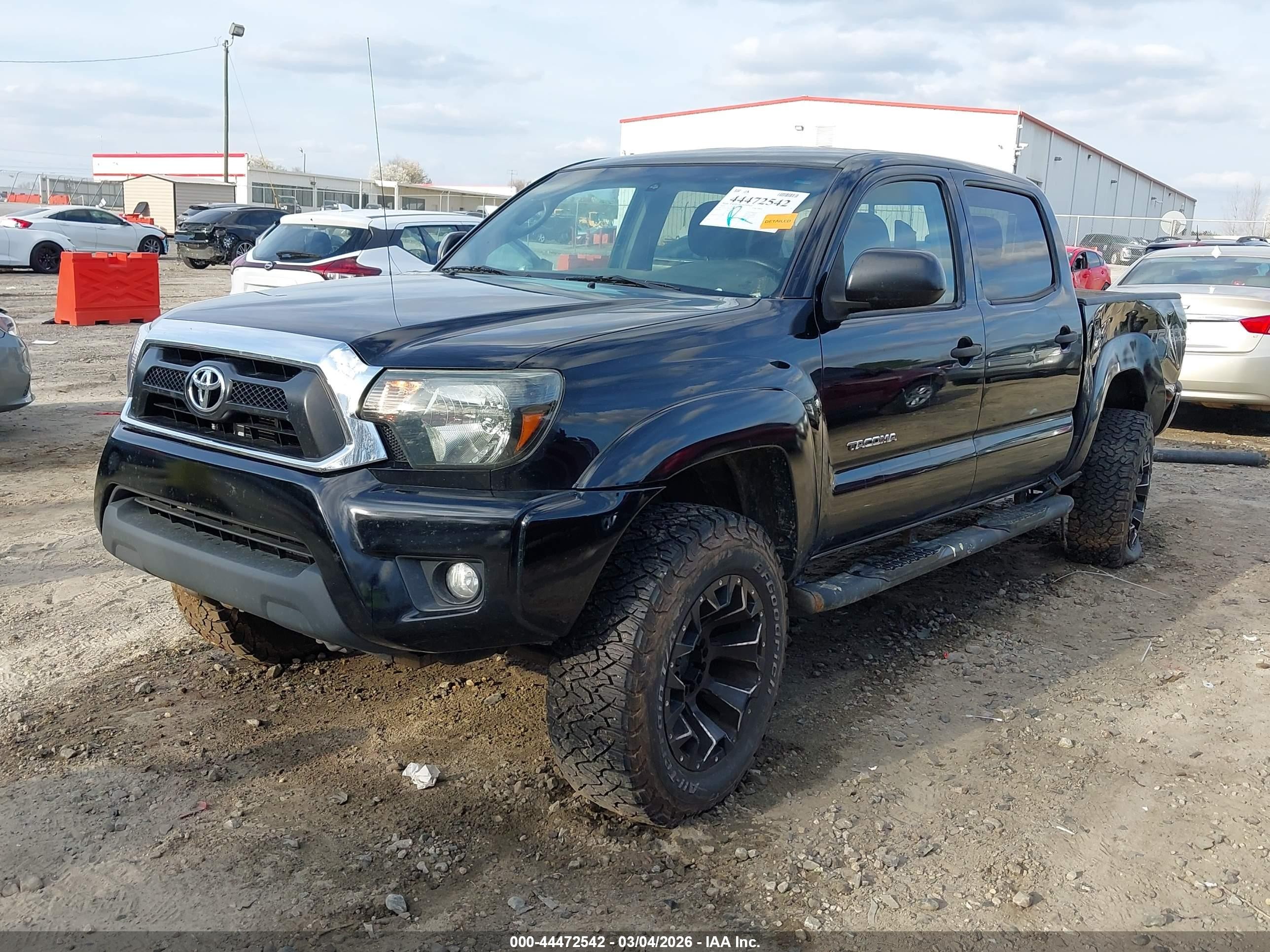 2015 Toyota Tacoma Base V6 Black vin: 5TFLU4EN2FX133856