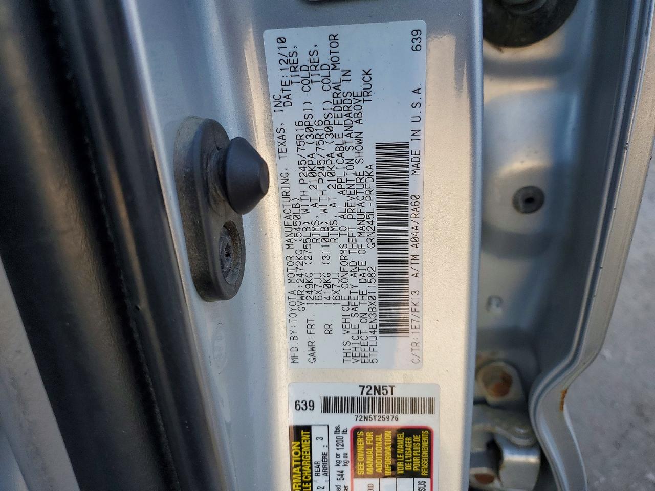 2011 Toyota Tacoma Double Cab Silver vin: 5TFLU4EN3BX011582