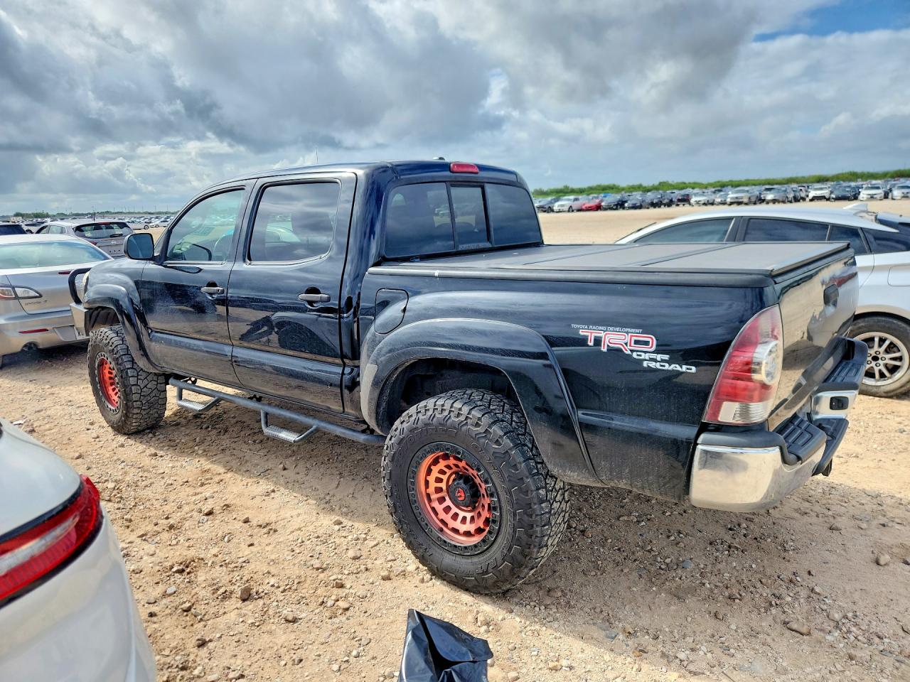 2011 Toyota Tacoma Double Cab Black vin: 5TFLU4EN3BX012196