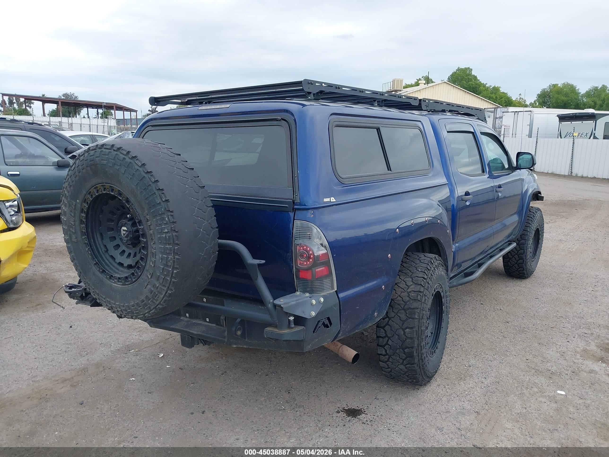 2014 Toyota Tacoma Base V6 Синий vin: 5TFLU4EN3EX102226