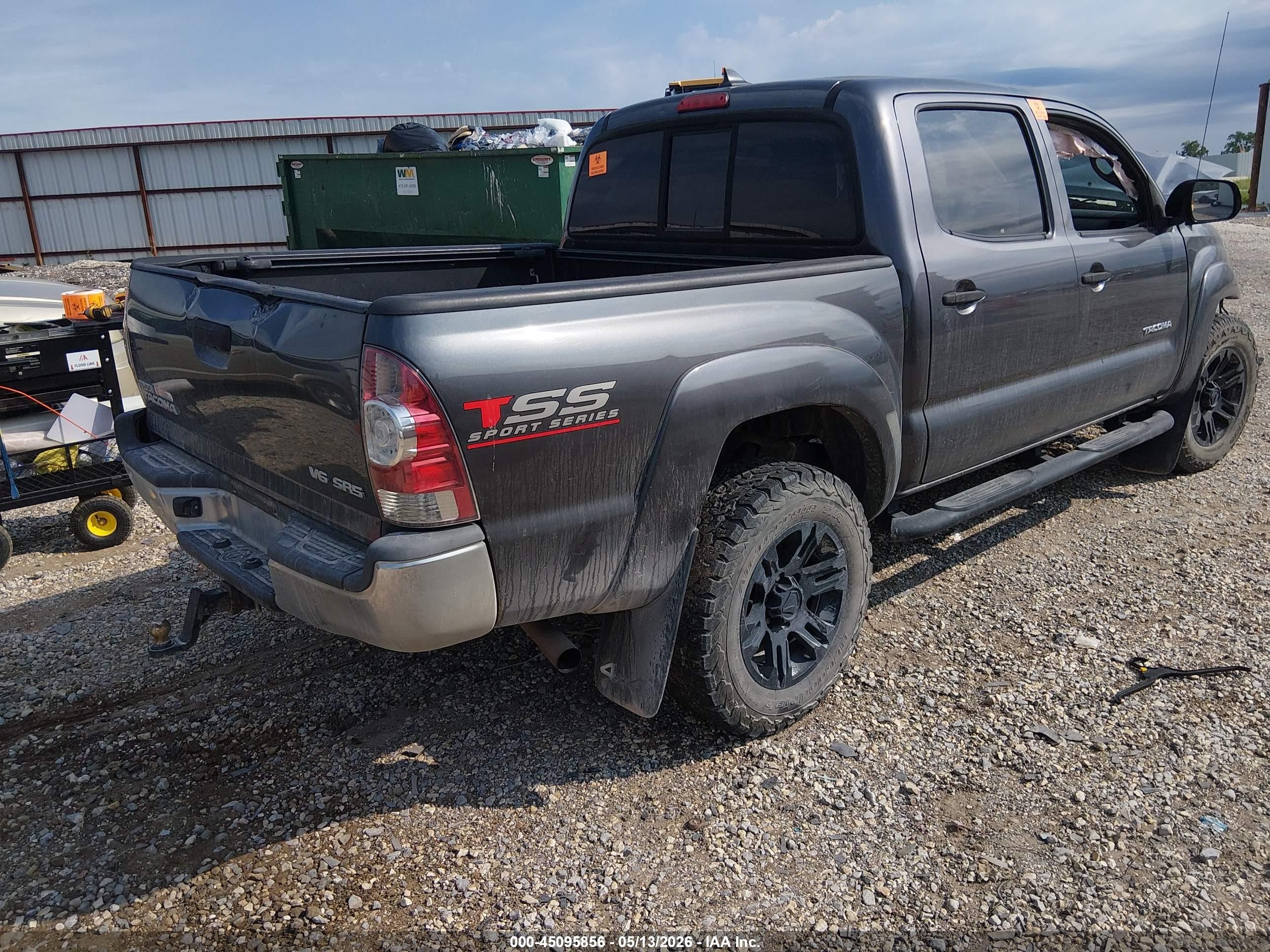 2015 Toyota Tacoma Base V6 Gray vin: 5TFLU4EN3FX122204