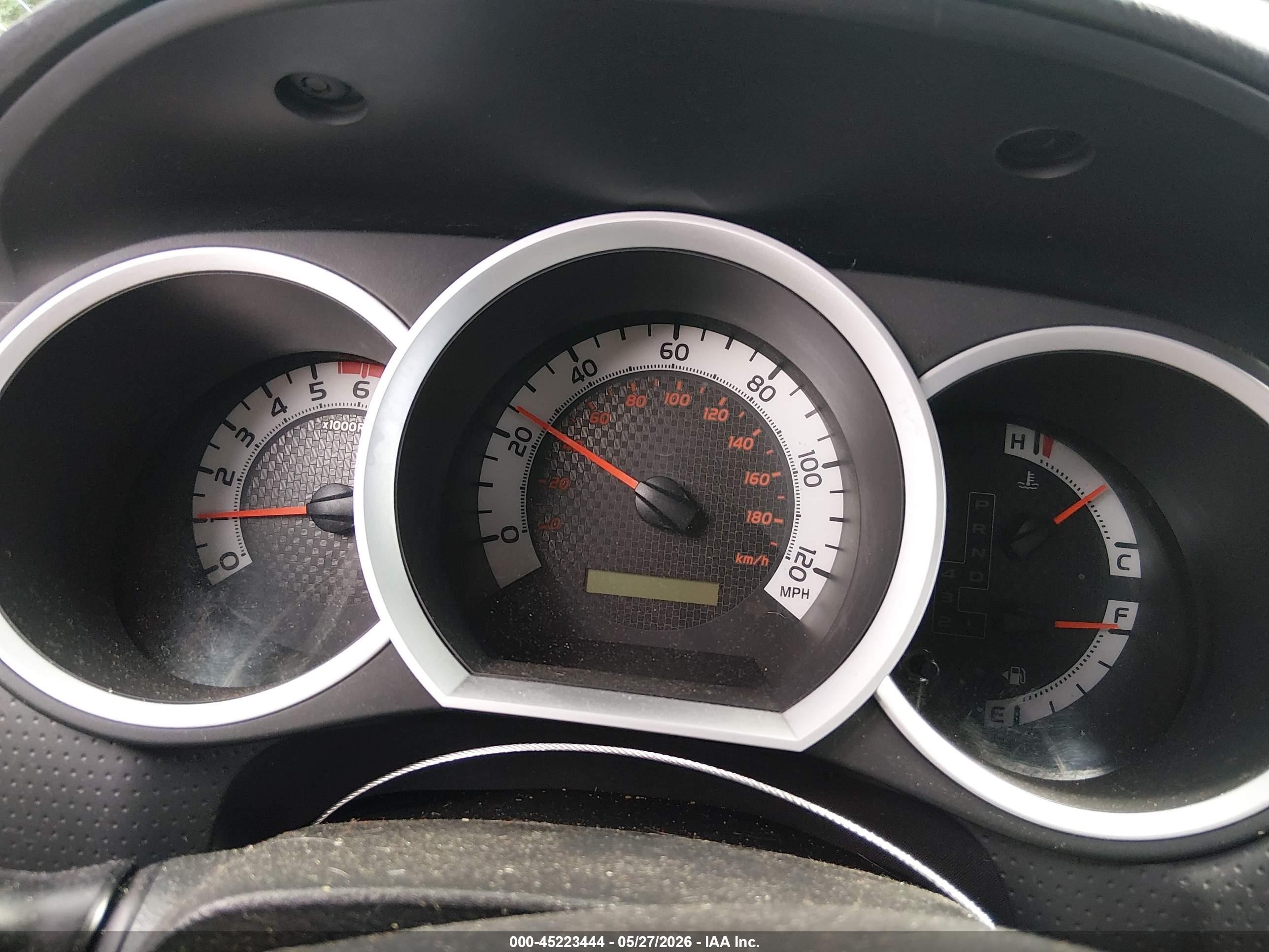 2015 Toyota Tacoma Base V6 Silver vin: 5TFLU4EN3FX125815