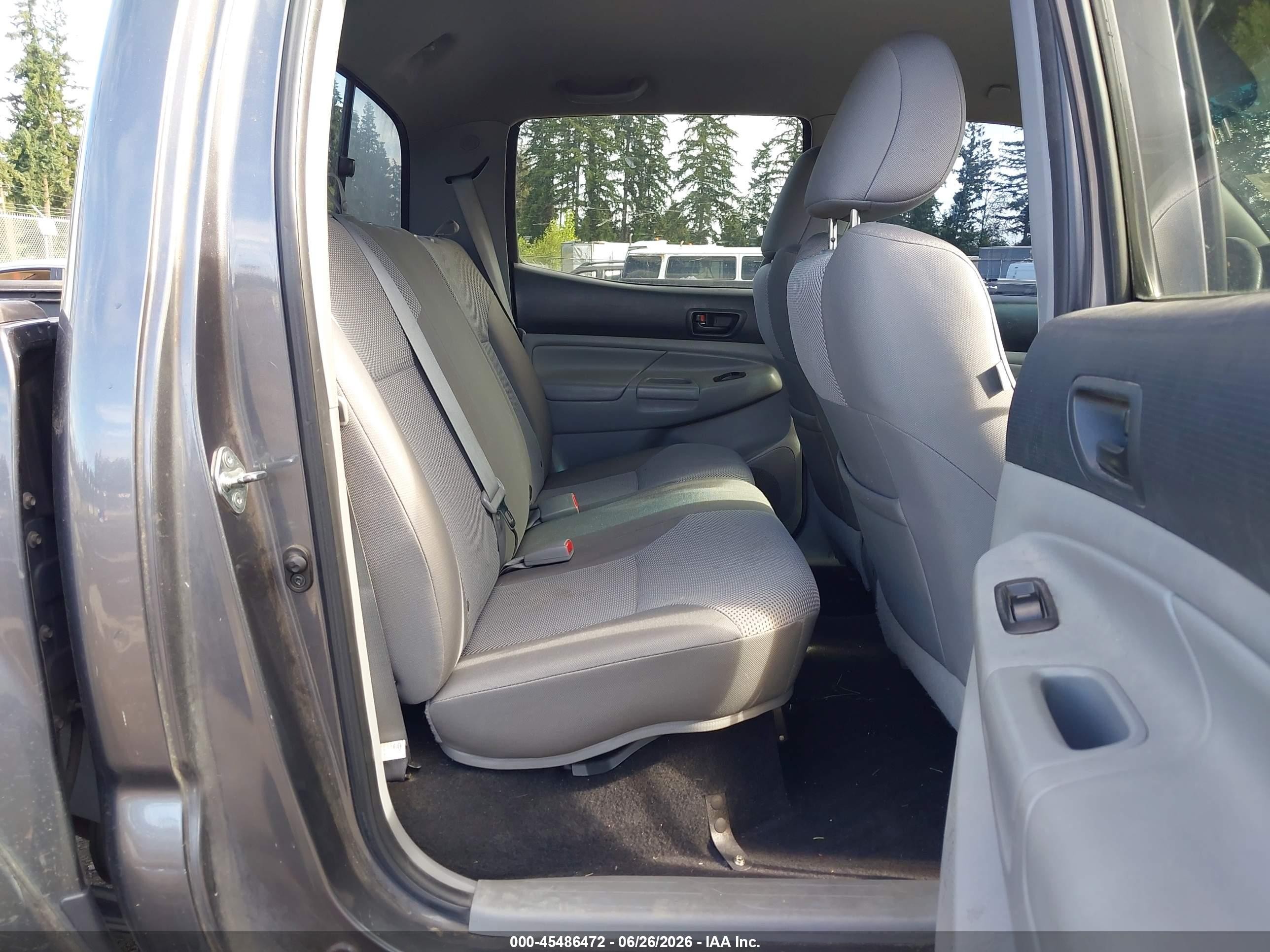 2014 Toyota Tacoma Base V6 Gray vin: 5TFLU4EN4EX104079