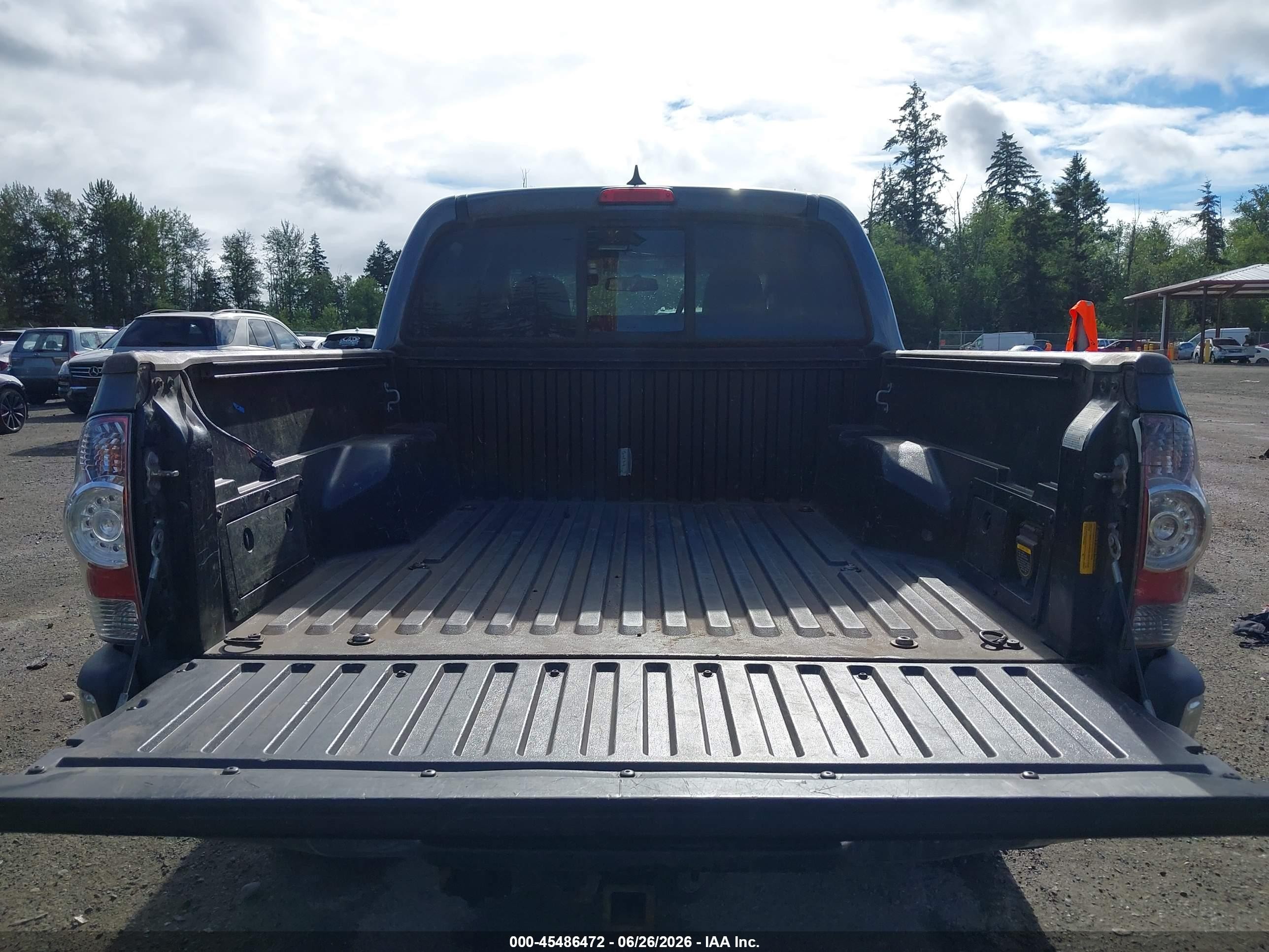 2014 Toyota Tacoma Base V6 Gray vin: 5TFLU4EN4EX104079