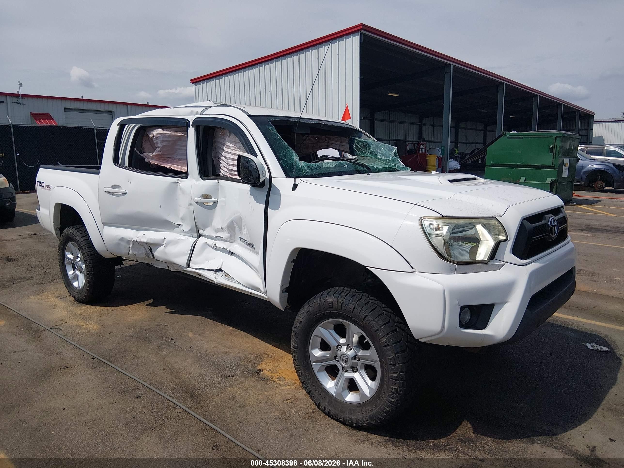 2014 Toyota Tacoma Base V6 White vin: 5TFLU4EN4EX108178
