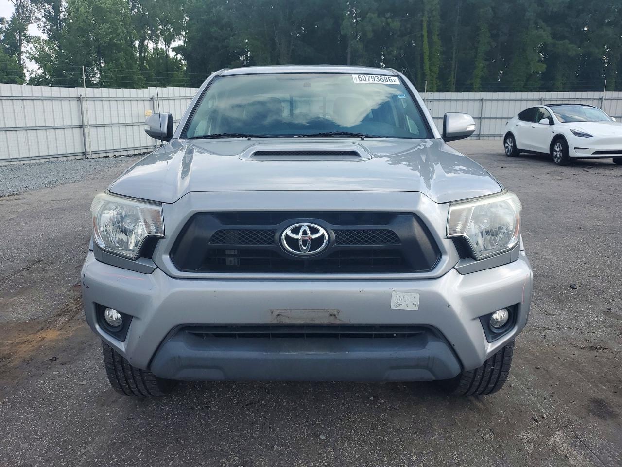 2015 Toyota Tacoma V6 Gray vin: 5TFLU4EN4FX118372