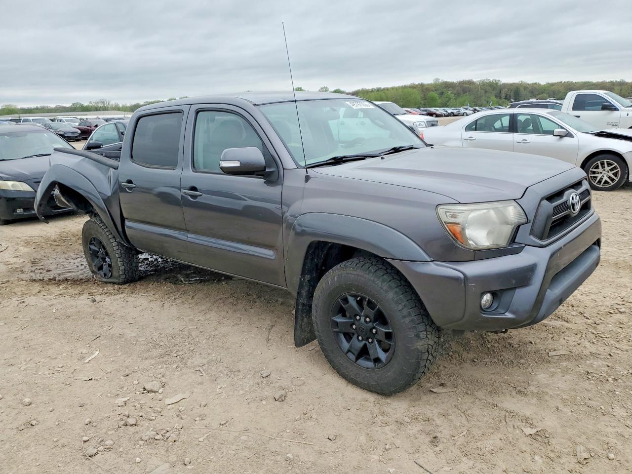 2015 Toyota Tacoma V6 Gray vin: 5TFLU4EN4FX142123