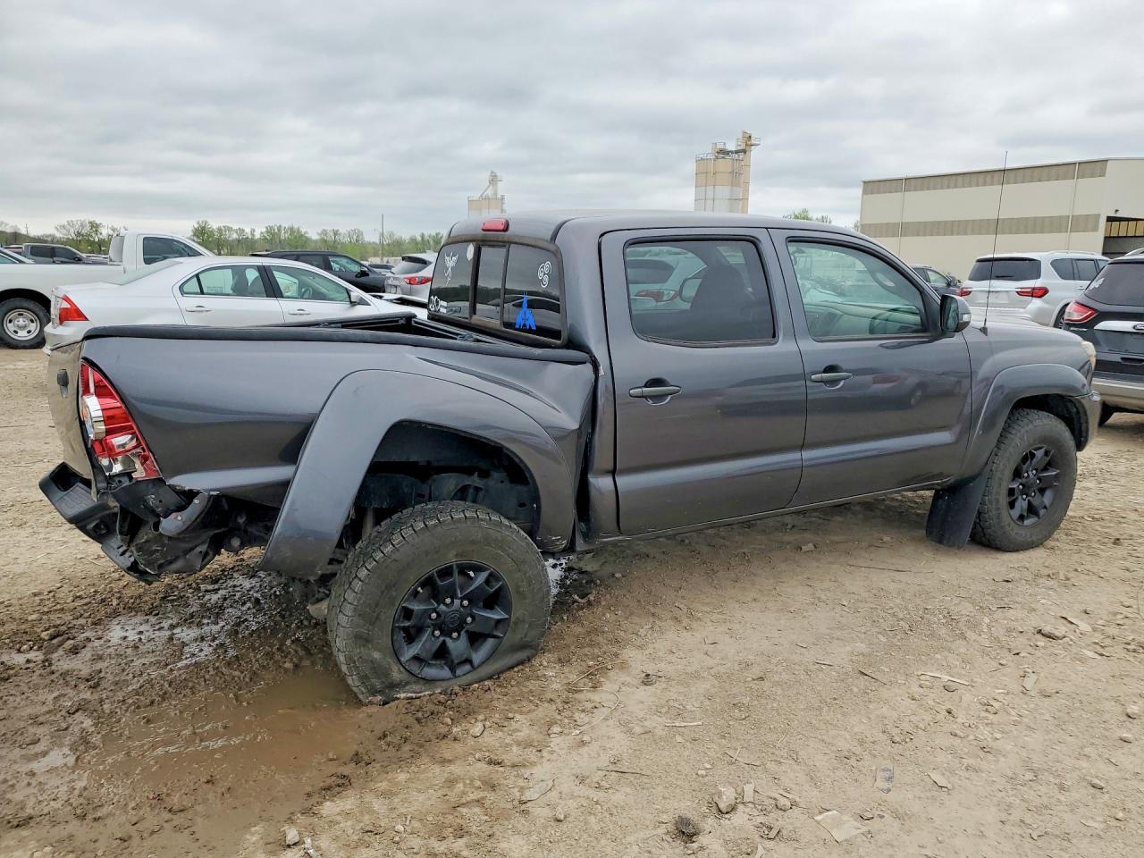 2015 Toyota Tacoma V6 Gray vin: 5TFLU4EN4FX142123