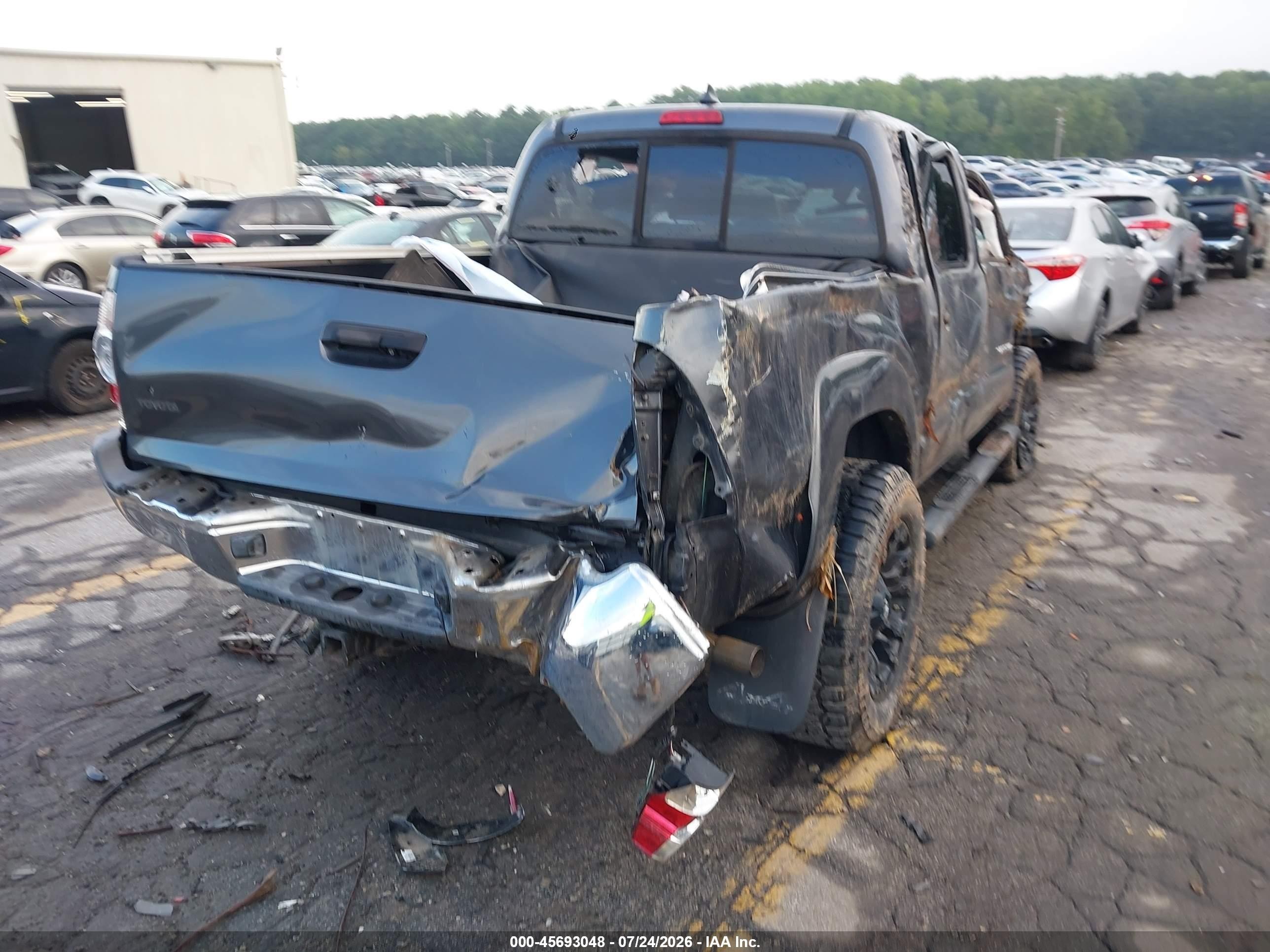 2015 Toyota Tacoma Base V6 Gray vin: 5TFLU4EN5FX111236