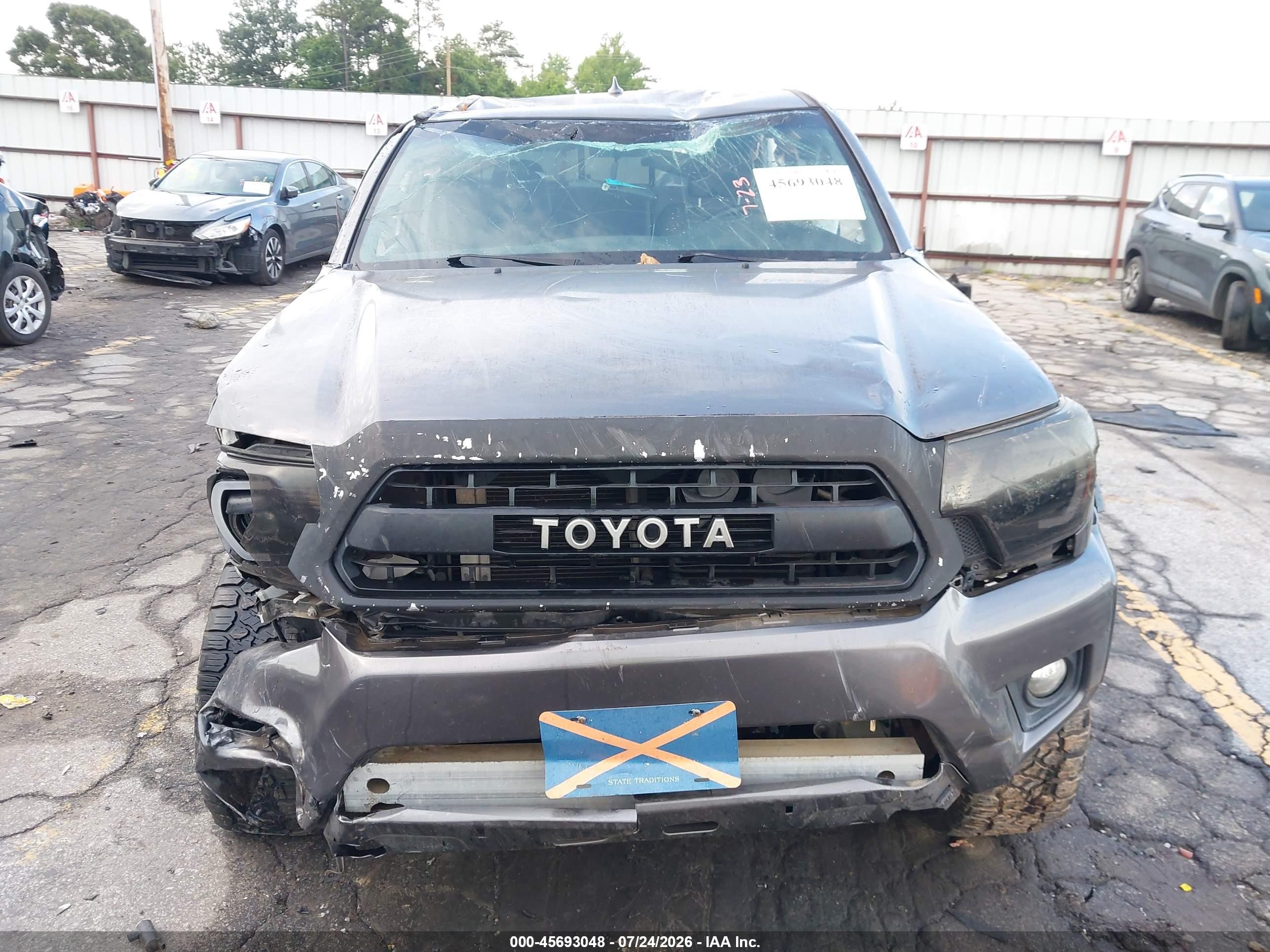 2015 Toyota Tacoma Base V6 Gray vin: 5TFLU4EN5FX111236