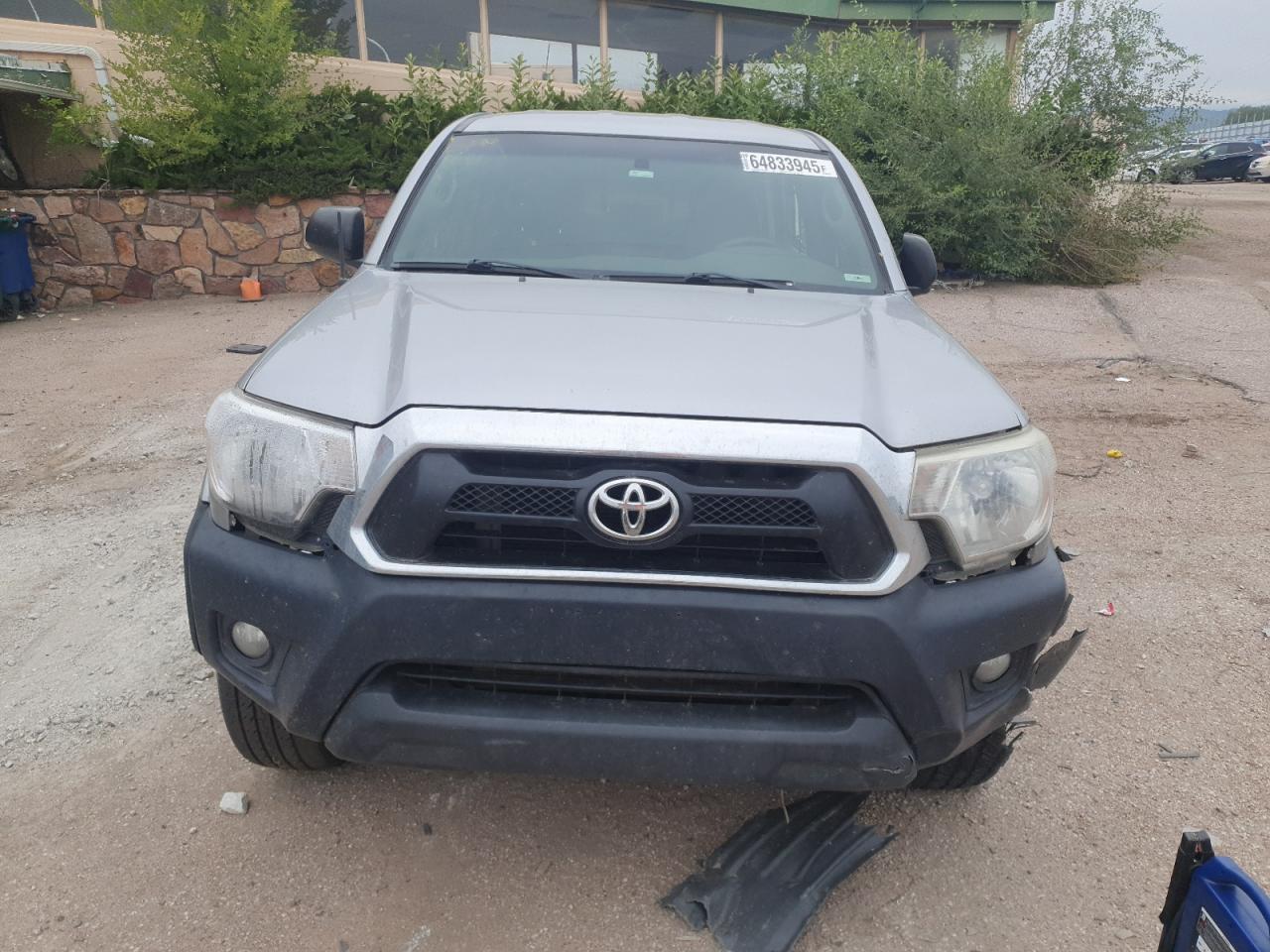 2015 Toyota Tacoma Double Cab Серебряный vin: 5TFLU4EN5FX130997