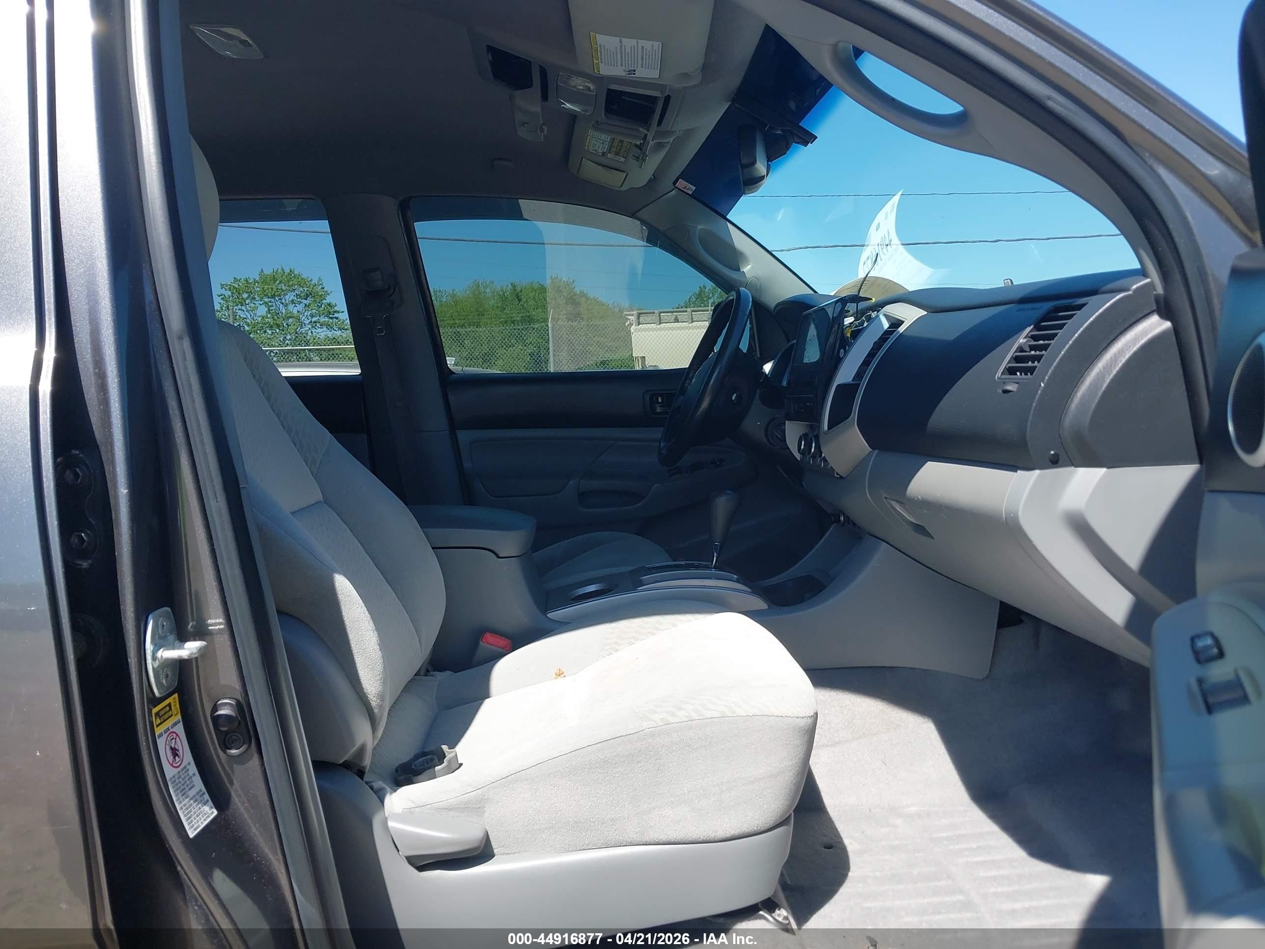 2011 Toyota Tacoma Base V6 Серый vin: 5TFLU4EN7BX021967