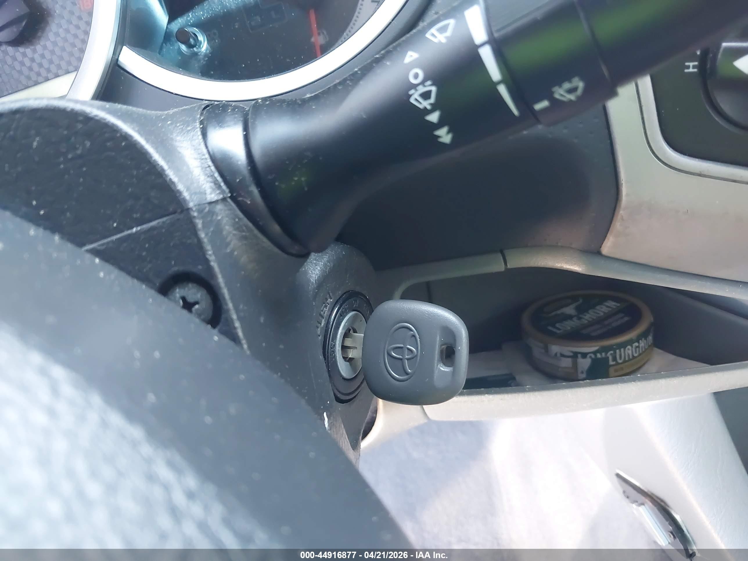 2011 Toyota Tacoma Base V6 Серый vin: 5TFLU4EN7BX021967