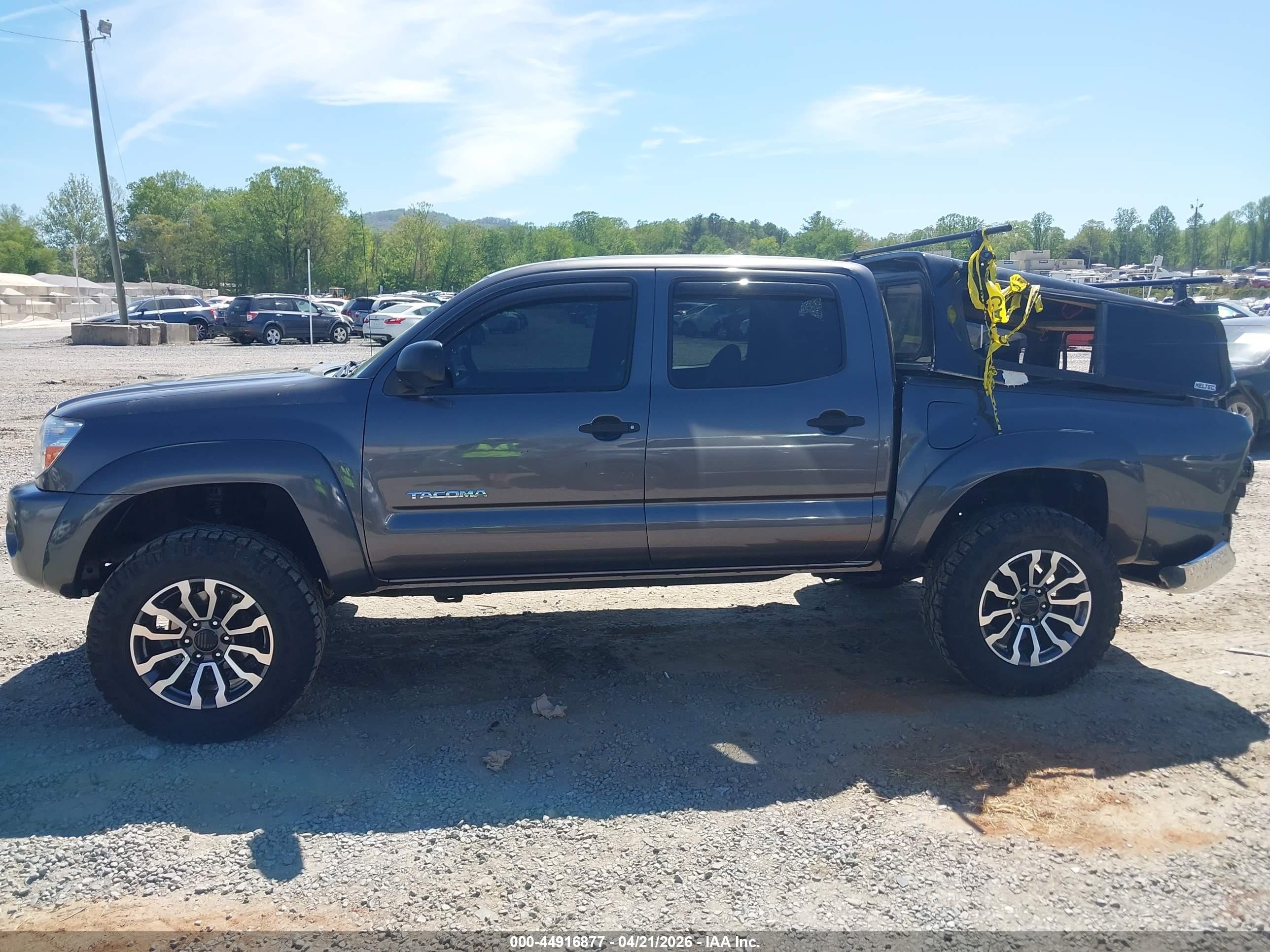 2011 Toyota Tacoma Base V6 Серый vin: 5TFLU4EN7BX021967