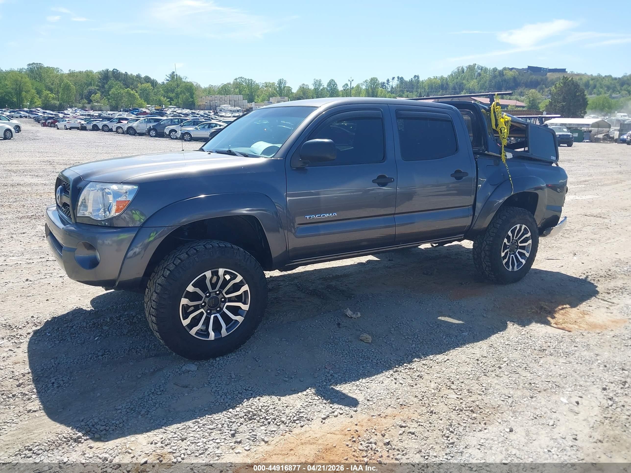 2011 Toyota Tacoma Base V6 Серый vin: 5TFLU4EN7BX021967