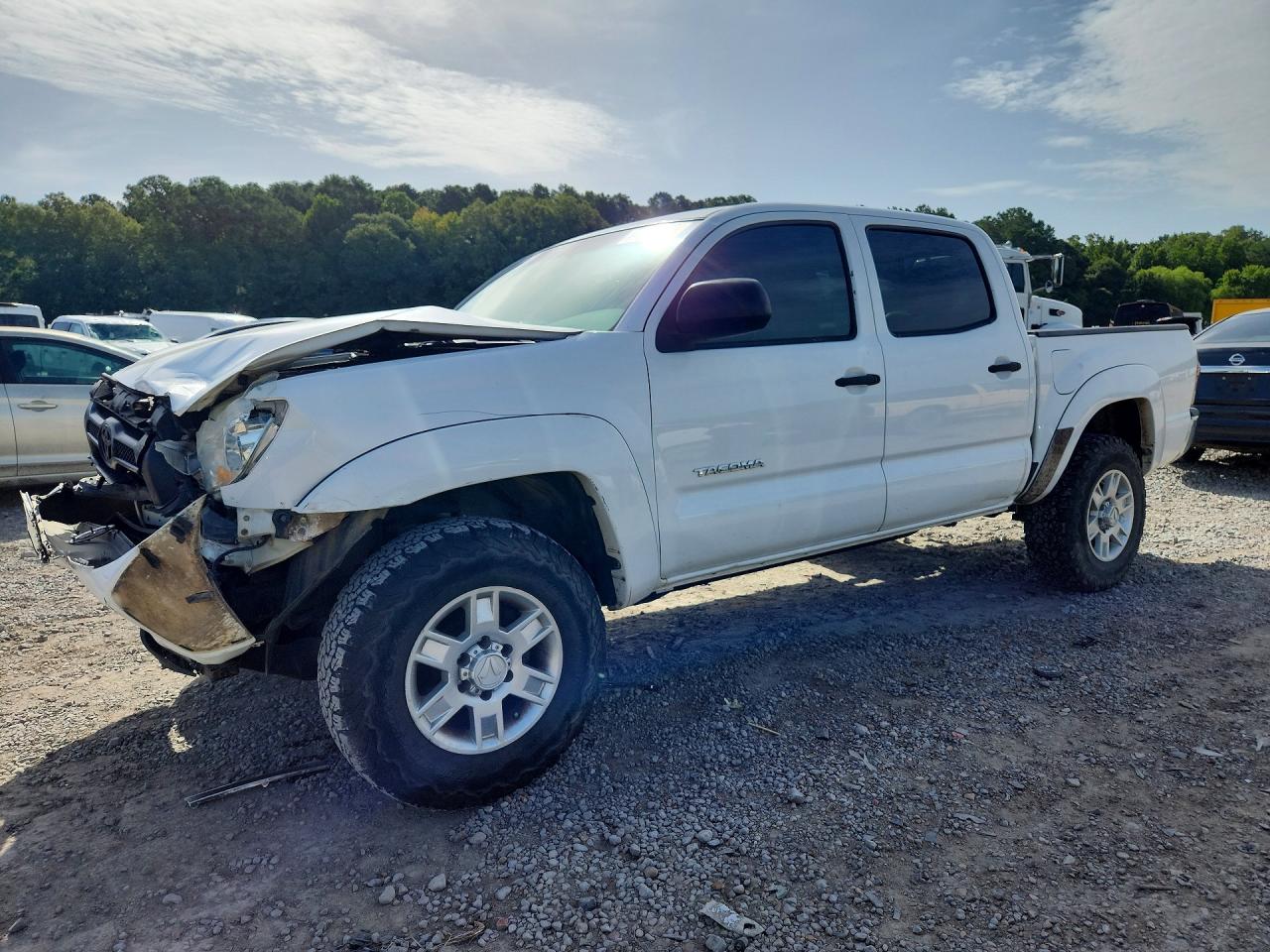2012 Toyota Tacoma Double Cab White vin: 5TFLU4EN7CX036809