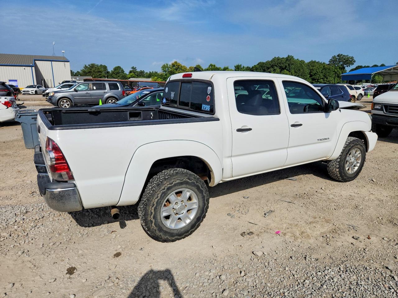 2012 Toyota Tacoma Double Cab White vin: 5TFLU4EN7CX036809