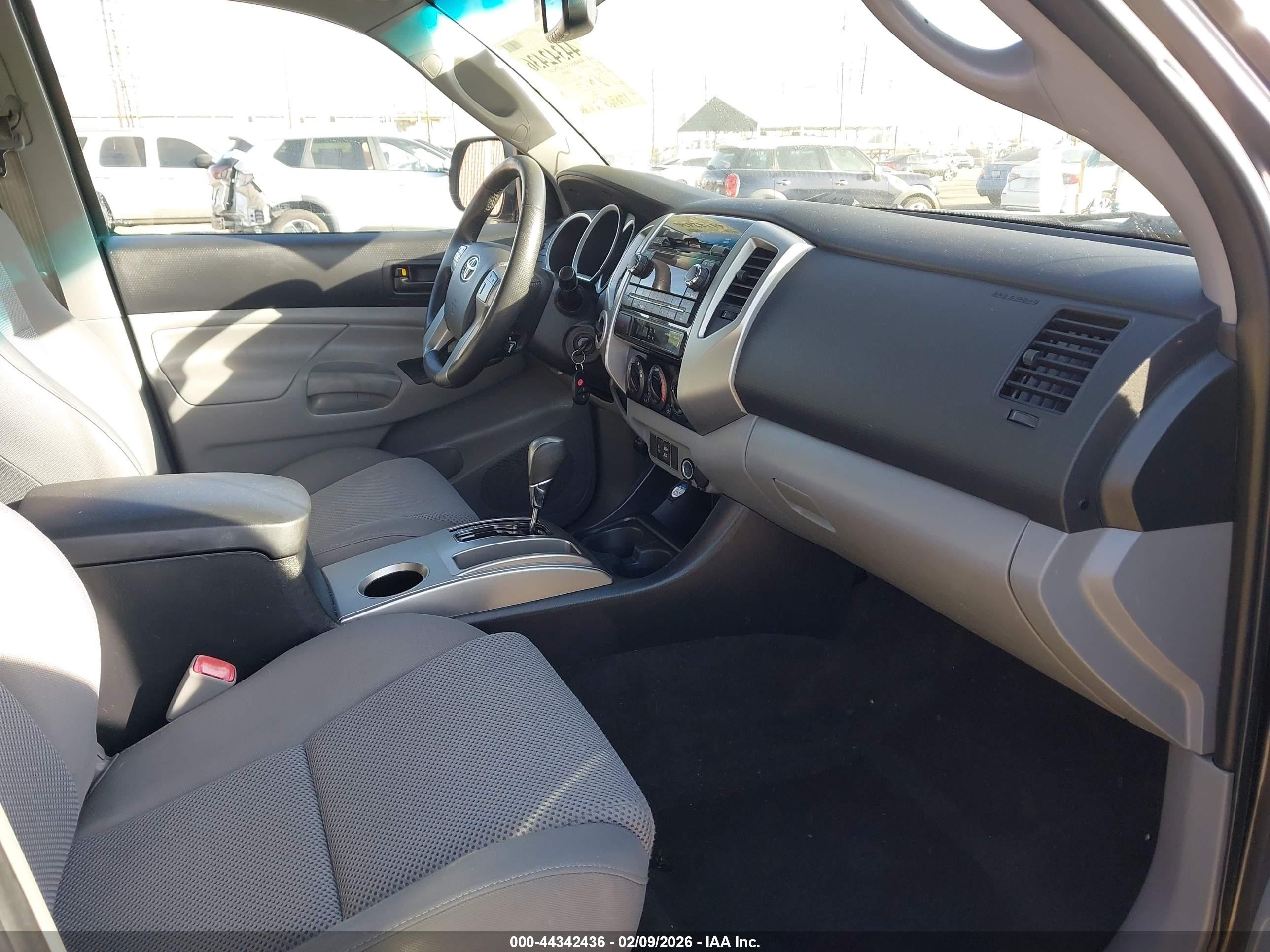 2012 Toyota Tacoma Base V6 Gray vin: 5TFLU4EN7CX047843