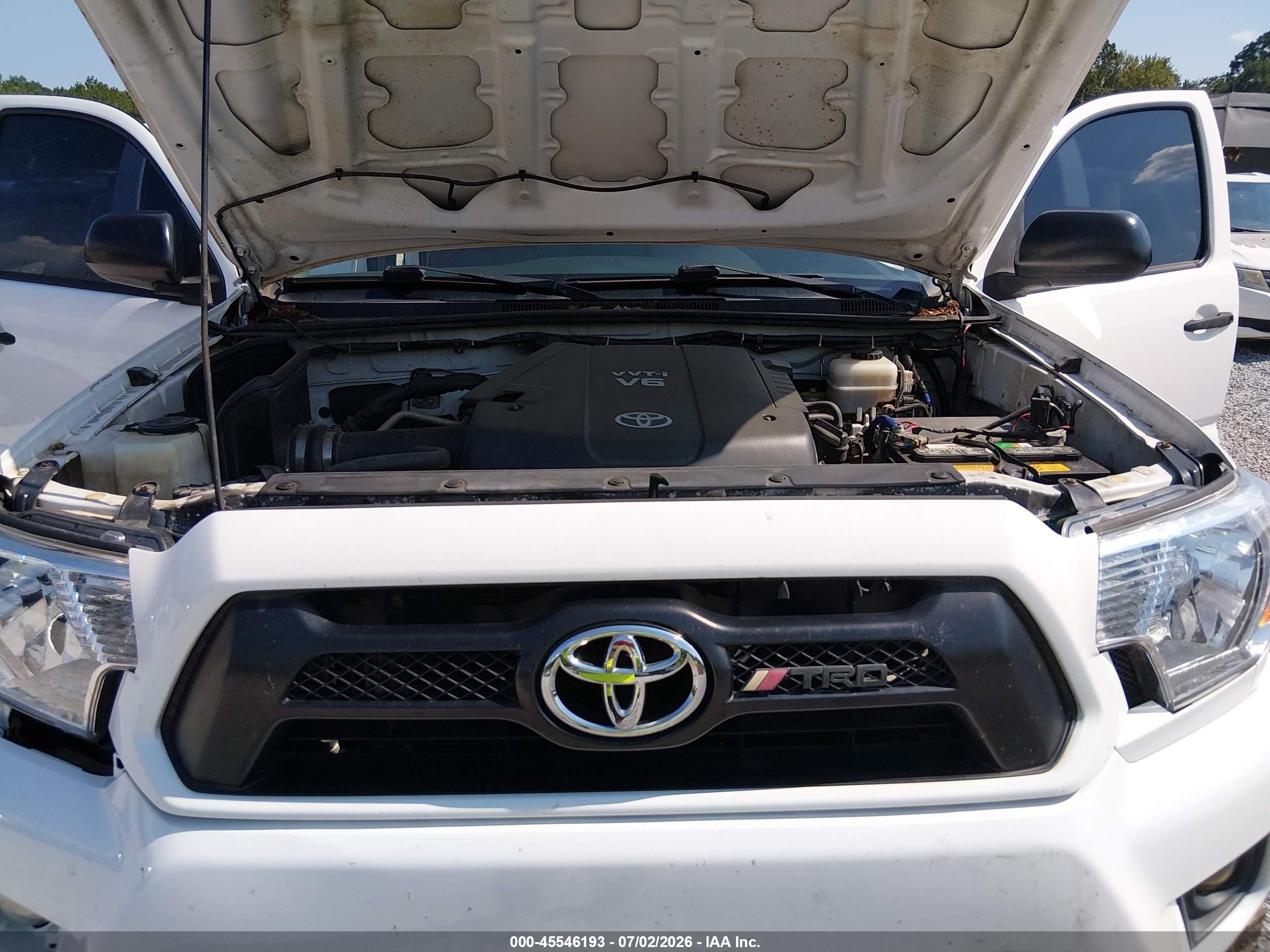2013 Toyota Tacoma Base V6 White vin: 5TFLU4EN7DX051523