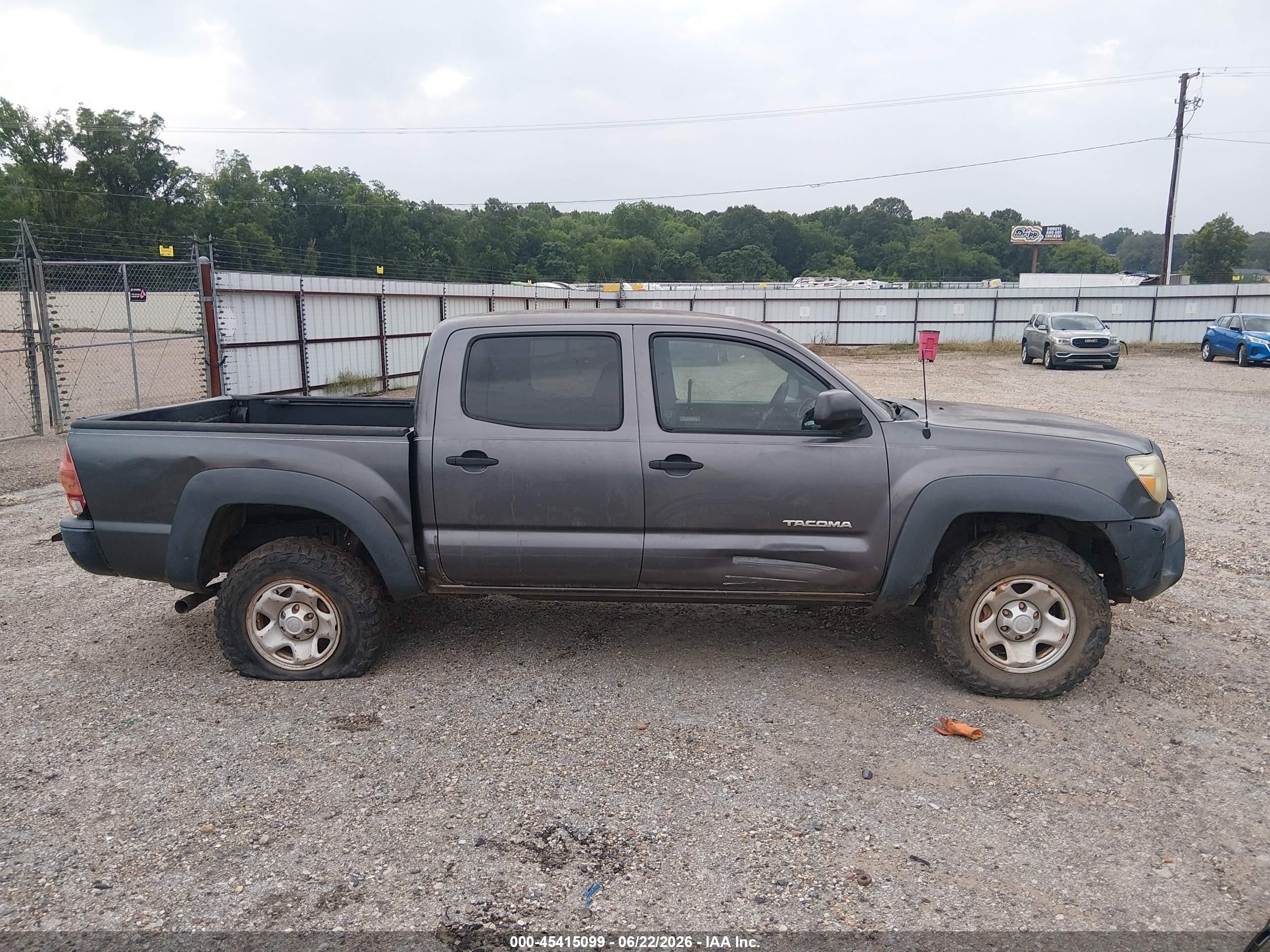 2013 Toyota Tacoma Base V6 Gray vin: 5TFLU4EN7DX059895