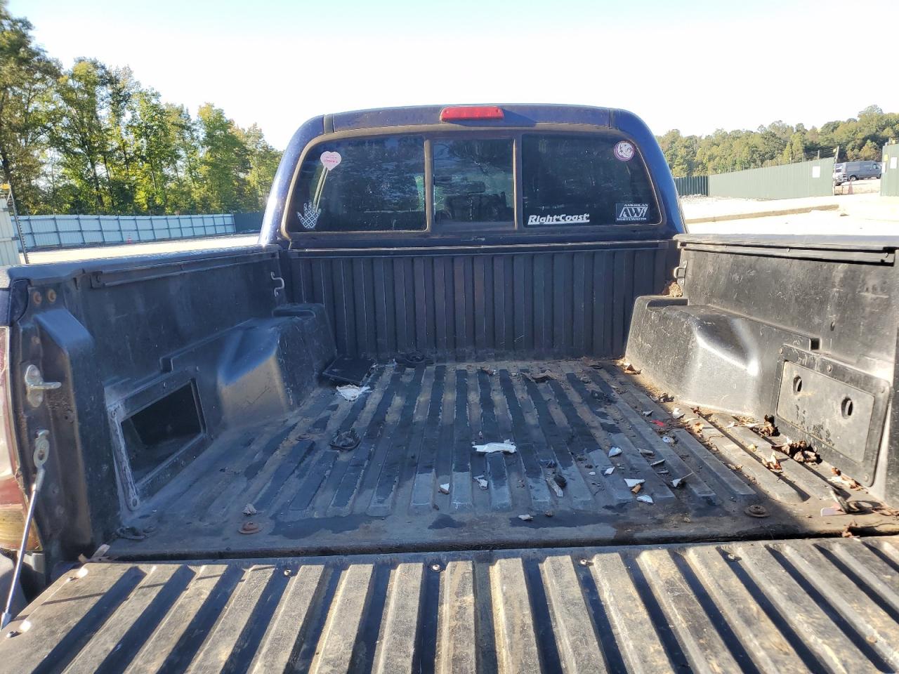 2013 Toyota Tacoma Double Cab Blue vin: 5TFLU4EN7DX079287 Damage: Rear Glass, Missing, Replacement Required