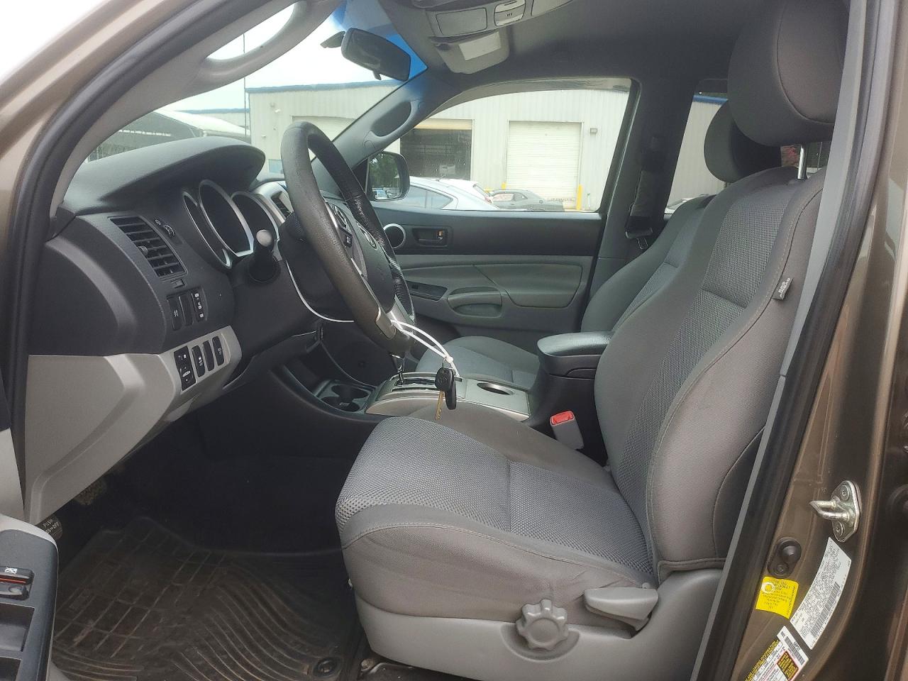 2014 Toyota Tacoma V6 Коричневый vin: 5TFLU4EN7EX090324