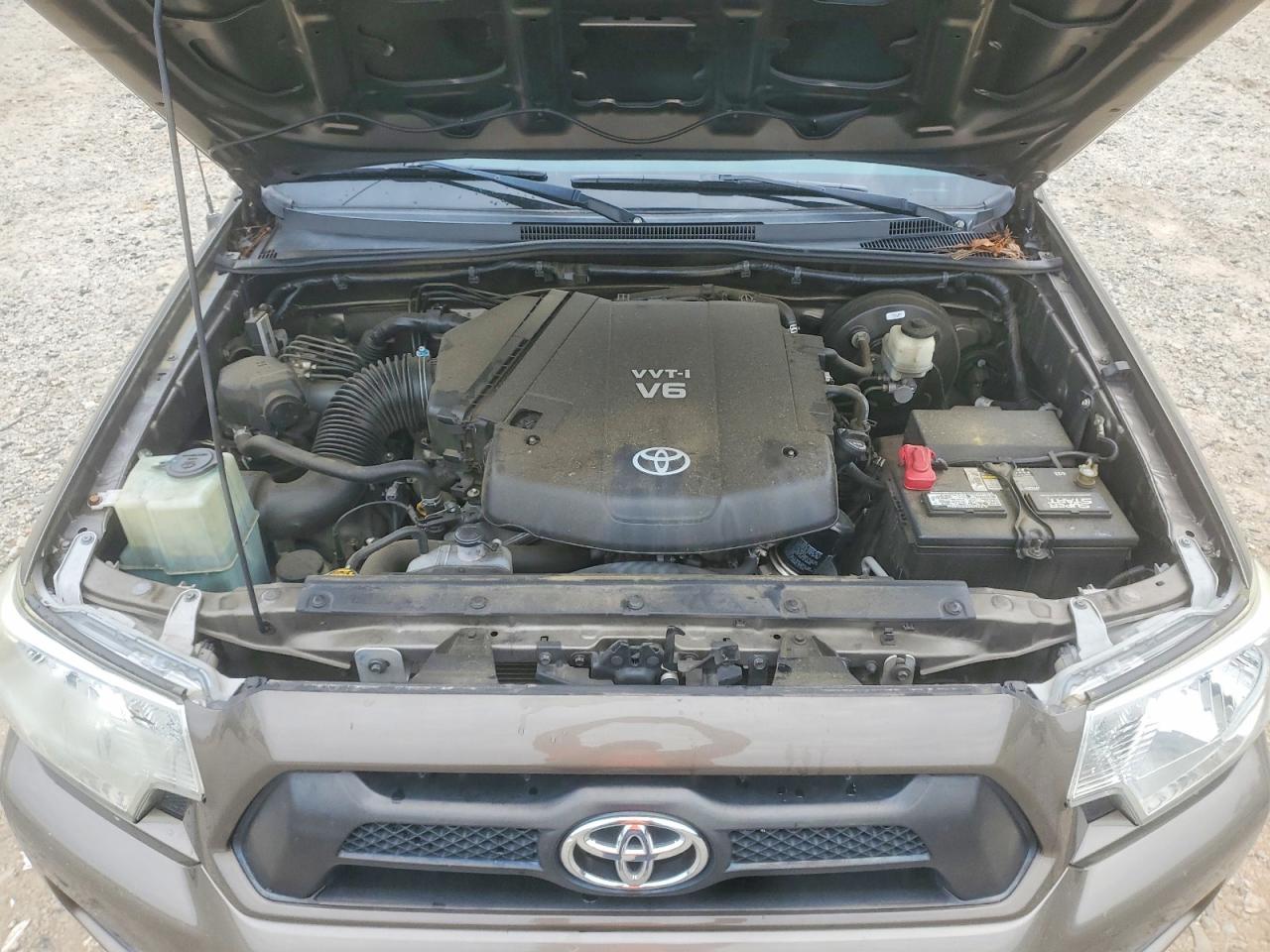 2014 Toyota Tacoma V6 Коричневый vin: 5TFLU4EN7EX090324