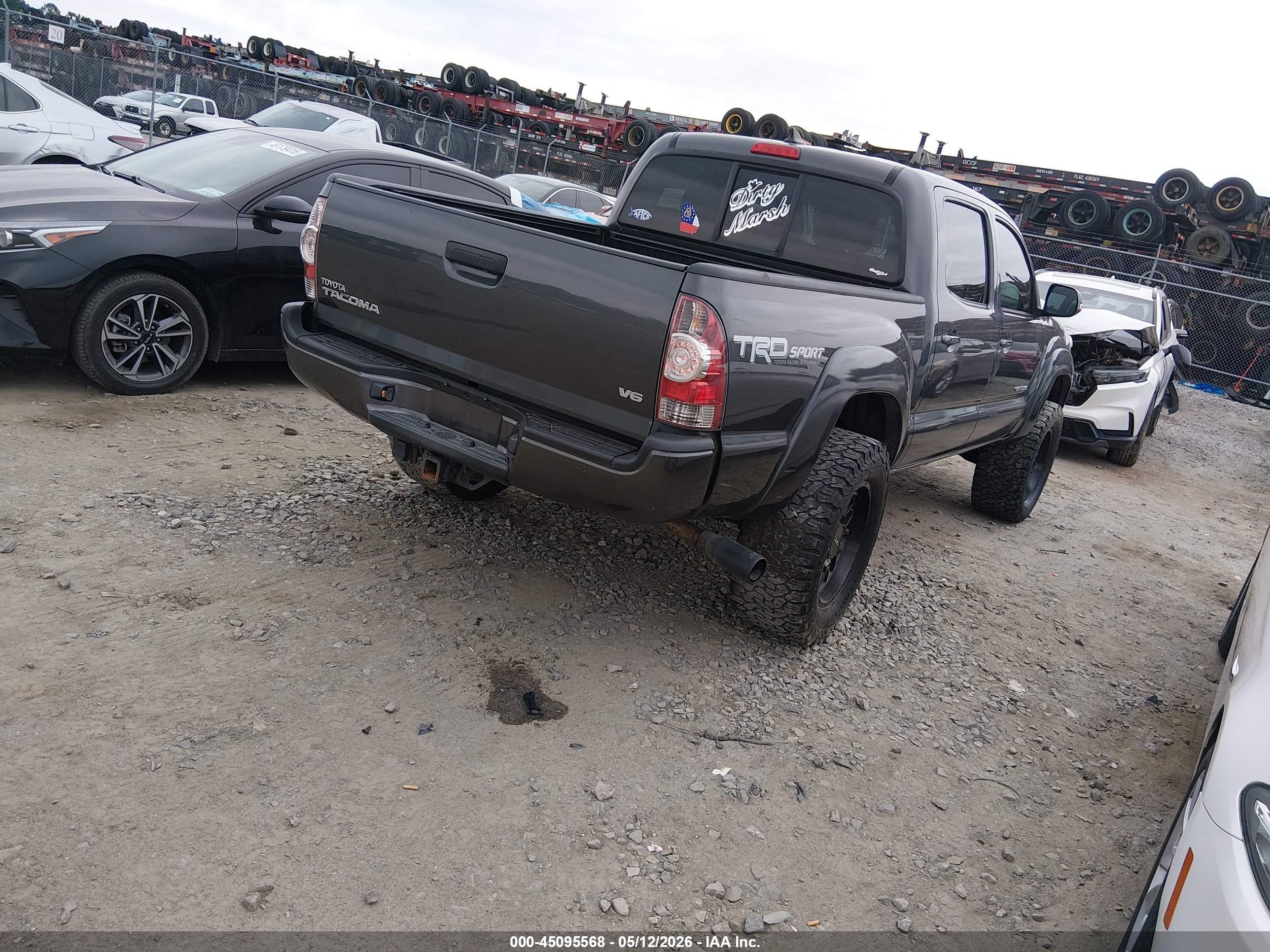 2015 Toyota Tacoma Base V6 Gray vin: 5TFLU4EN7FX120696