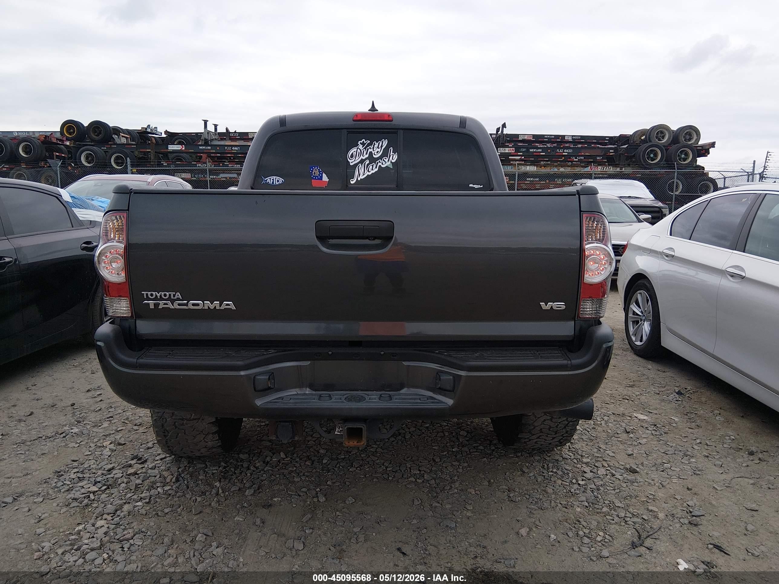 2015 Toyota Tacoma Base V6 Gray vin: 5TFLU4EN7FX120696
