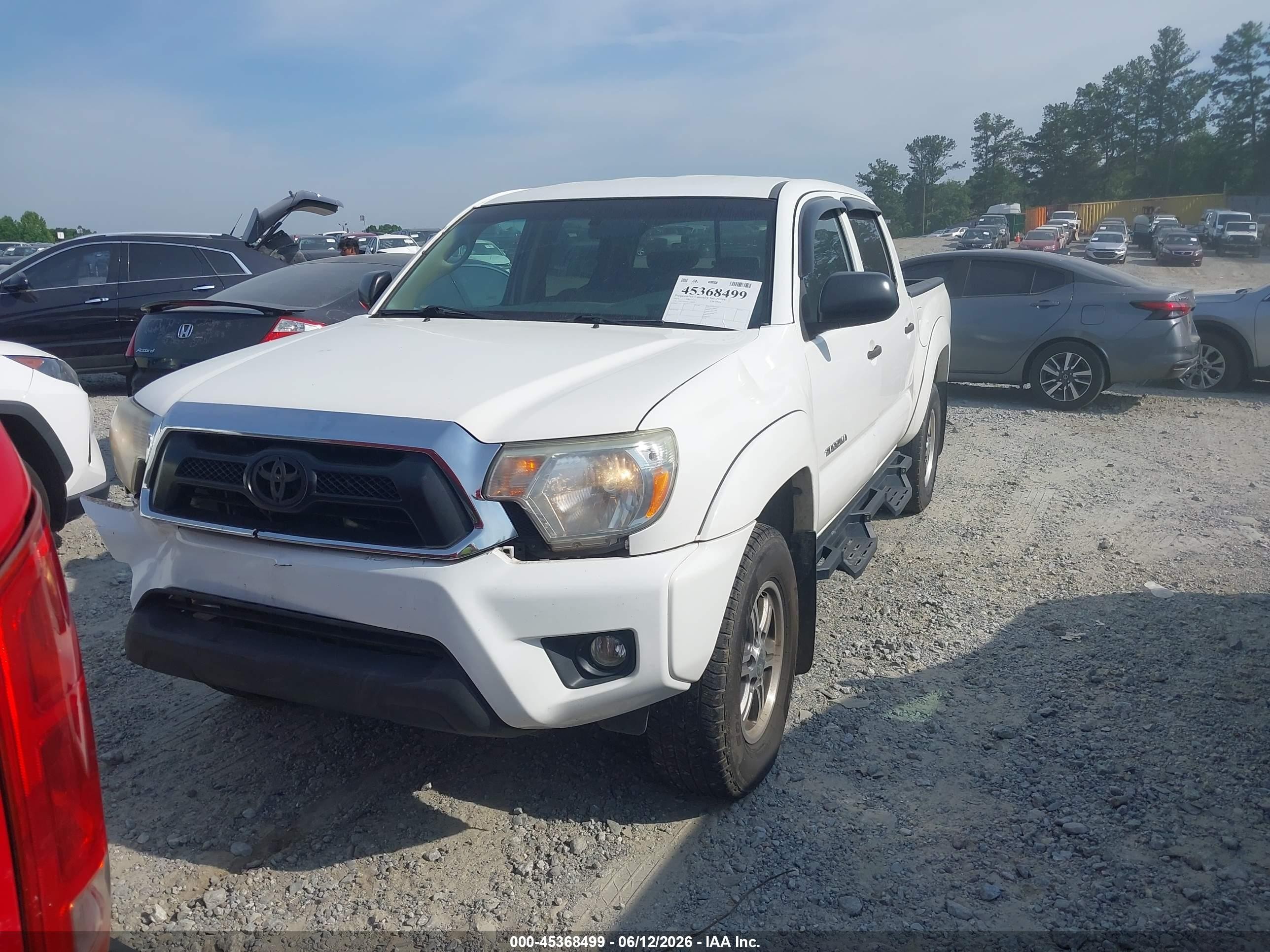 2015 Toyota Tacoma Base V6 Белый vin: 5TFLU4EN7FX132735