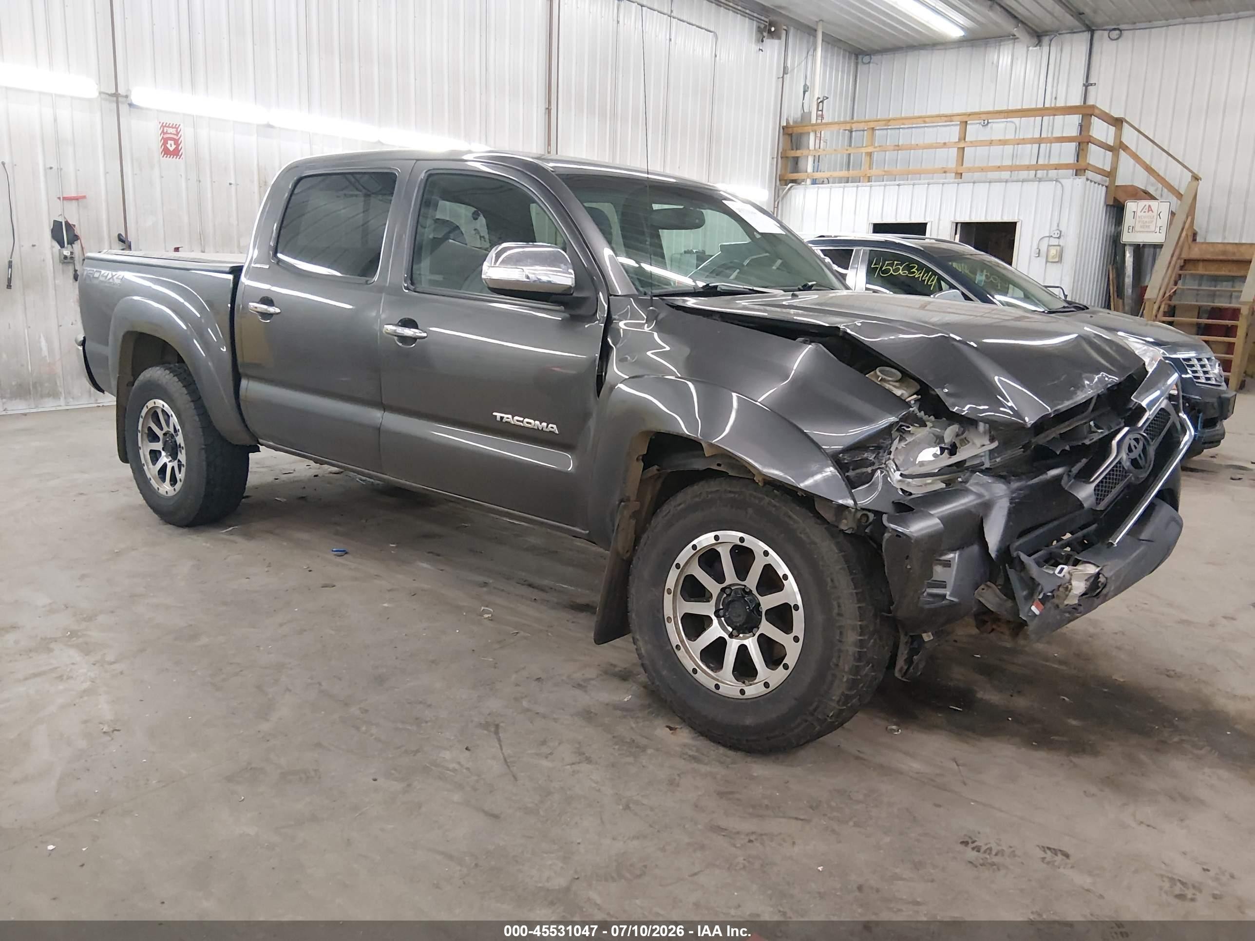 2013 Toyota Tacoma Base V6 Gray vin: 5TFLU4EN8DX049666