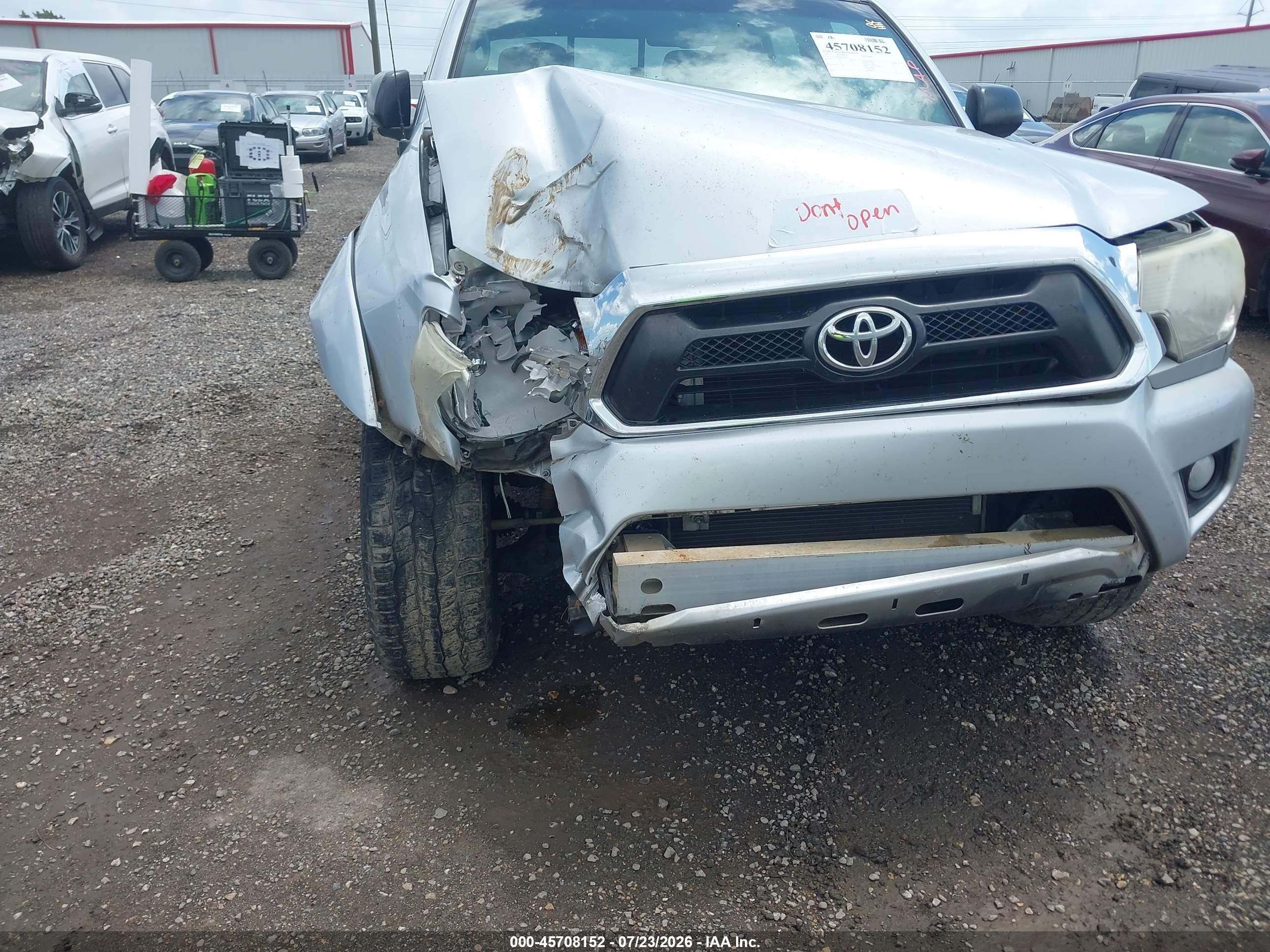 2013 Toyota Tacoma Base V6 Silver vin: 5TFLU4EN8DX059727