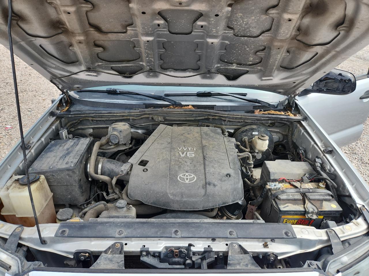2013 Toyota Tacoma Double Cab Silver vin: 5TFLU4EN8DX077158