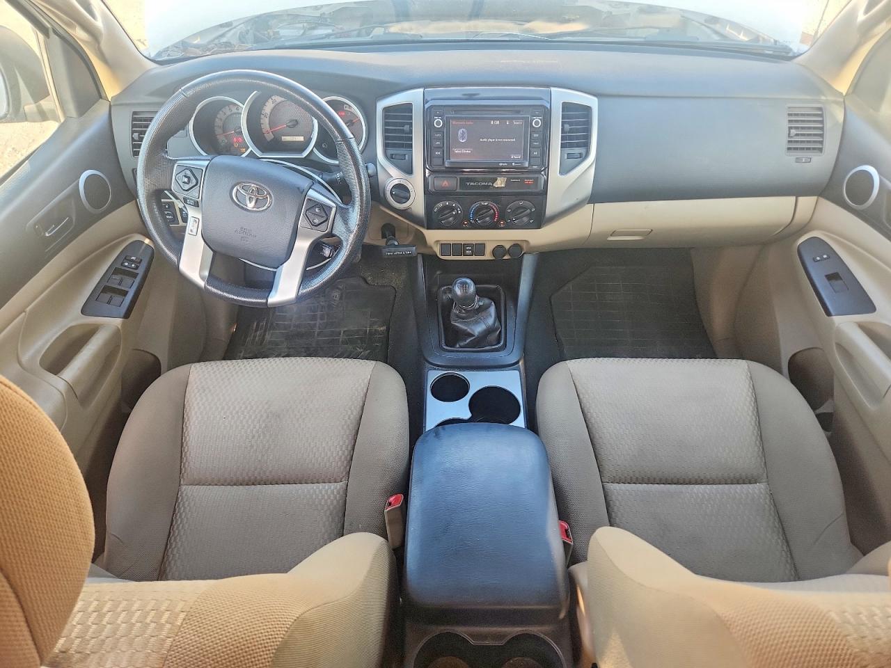 2015 Toyota Tacoma V6 White vin: 5TFLU4EN8FX123994
