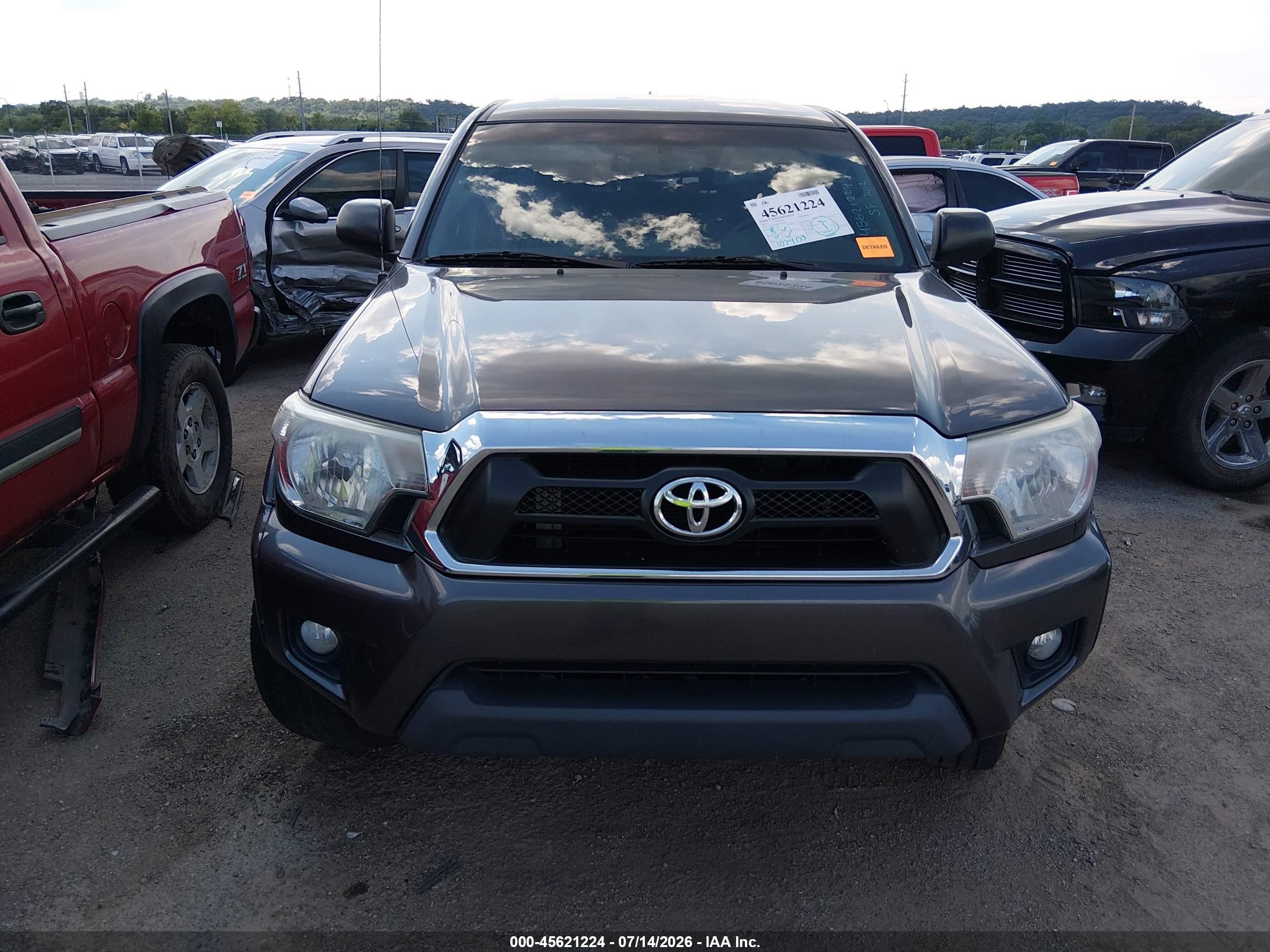 2012 Toyota Tacoma Base V6 Gray vin: 5TFLU4EN9CX026444