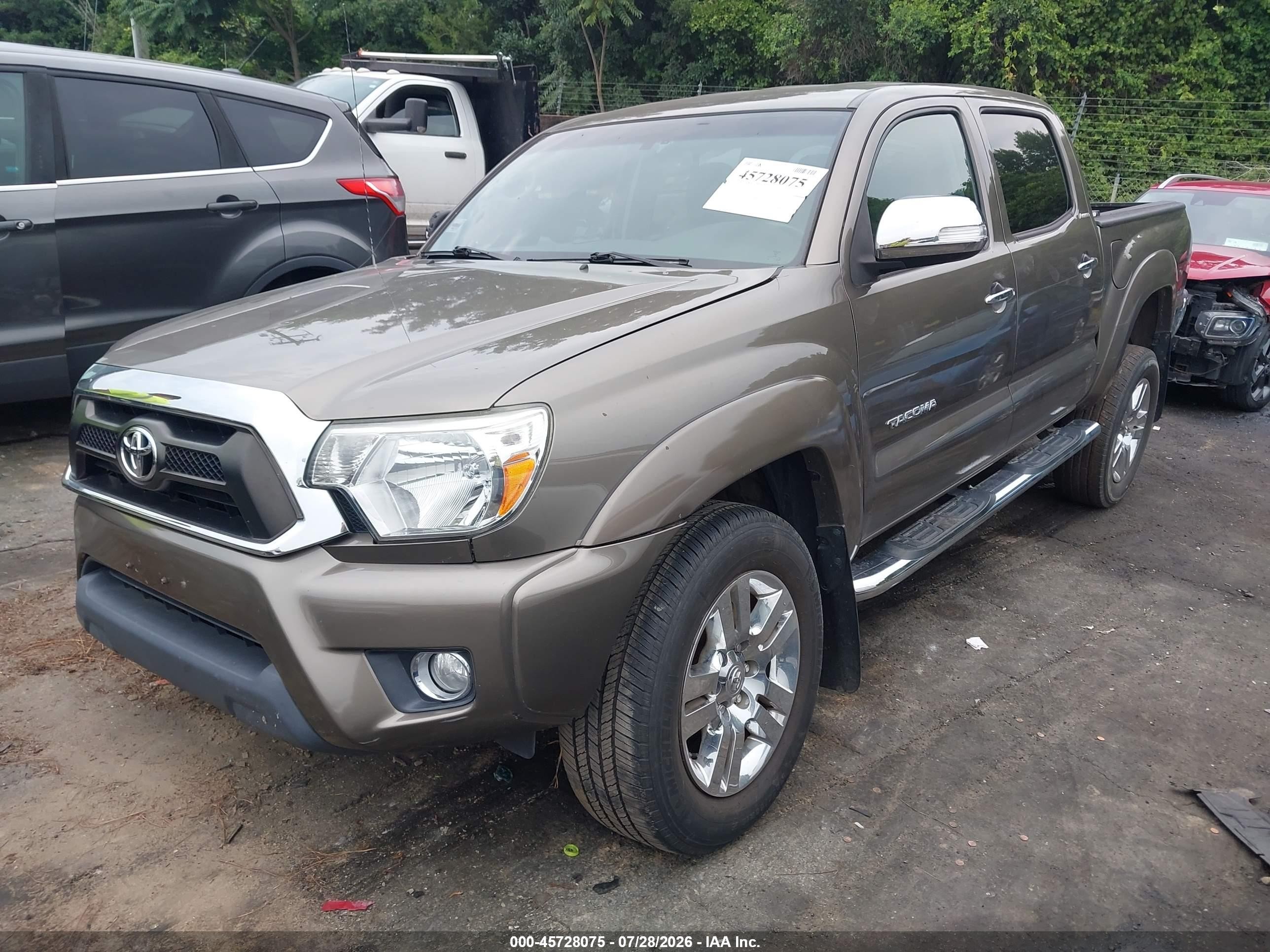 2013 Toyota Tacoma Base V6 Коричневый vin: 5TFLU4EN9DX053855