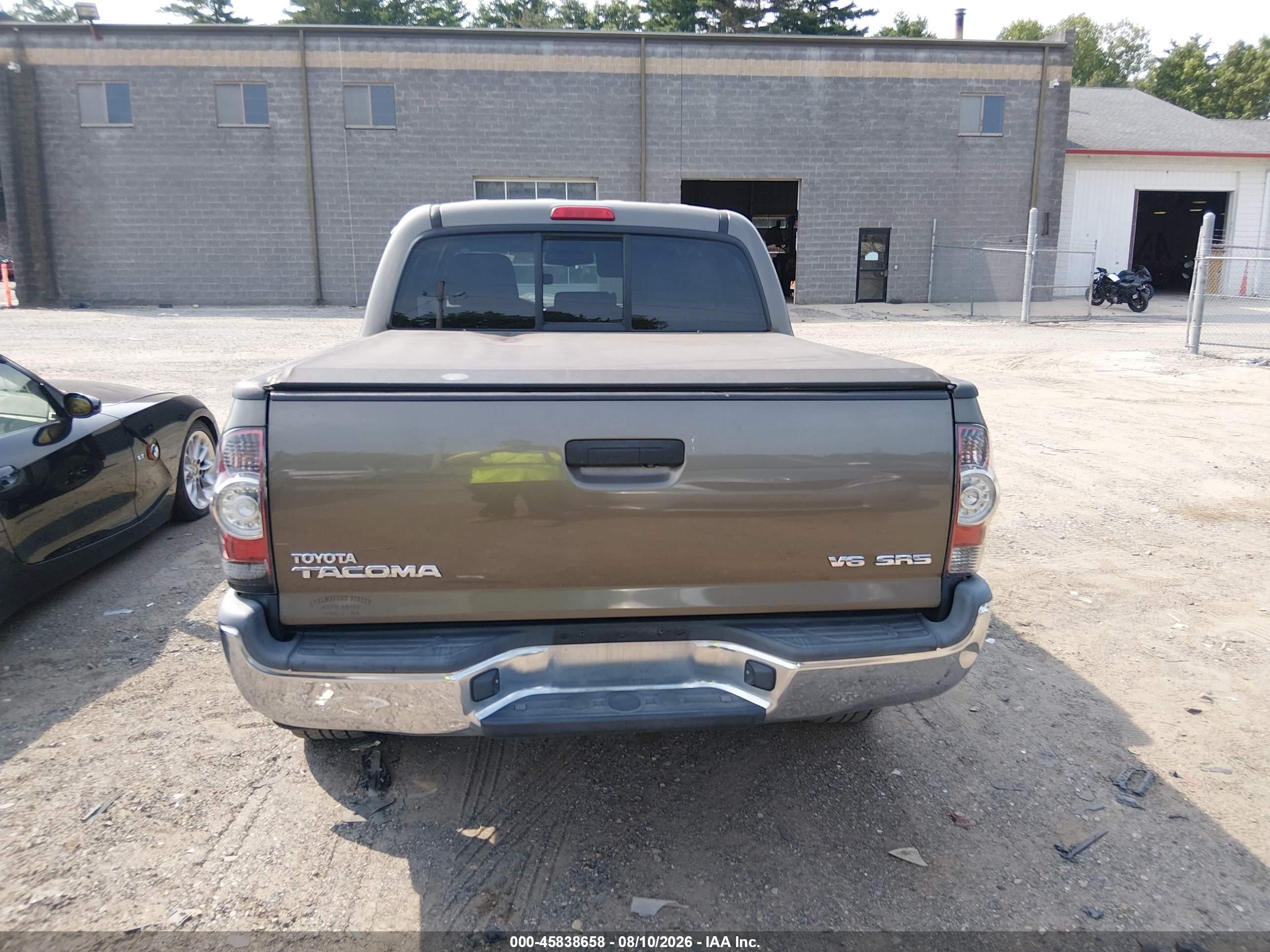 2013 Toyota Tacoma Base V6 Brown vin: 5TFLU4EN9DX083311
