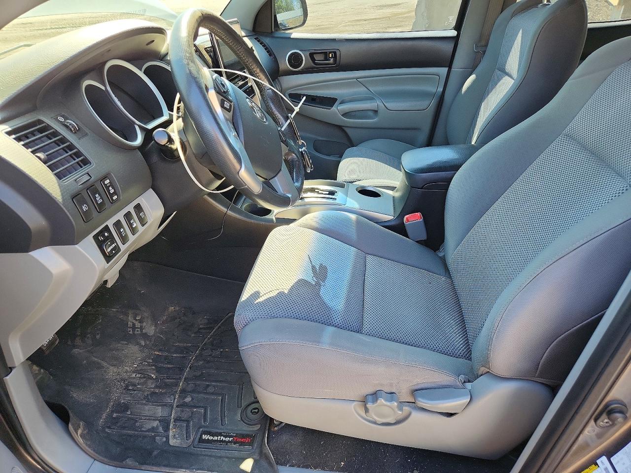 2014 Toyota Tacoma Double Cab Gray vin: 5TFLU4EN9EX089580