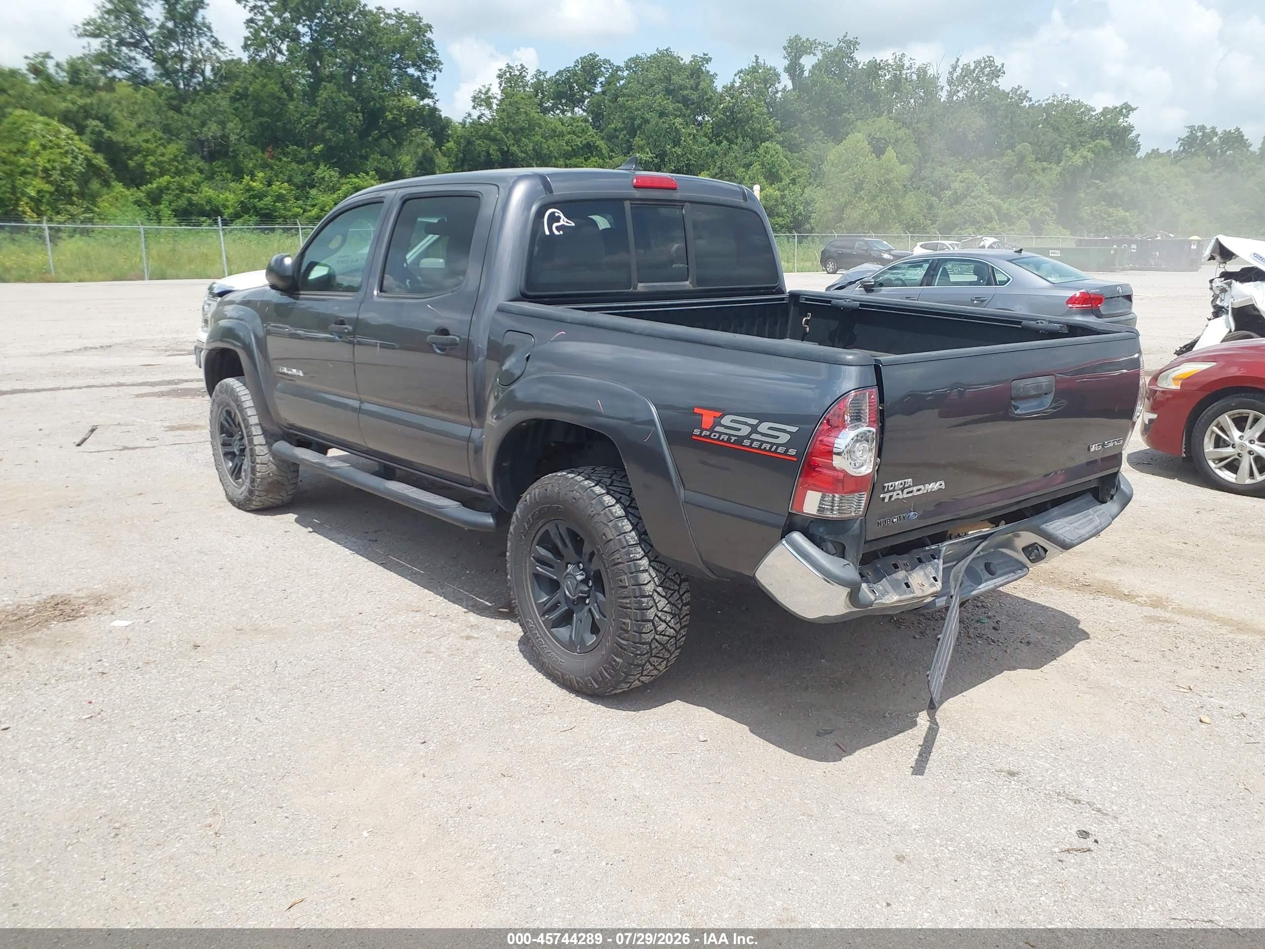 2015 Toyota Tacoma Base V6 Gray vin: 5TFLU4EN9FX143591