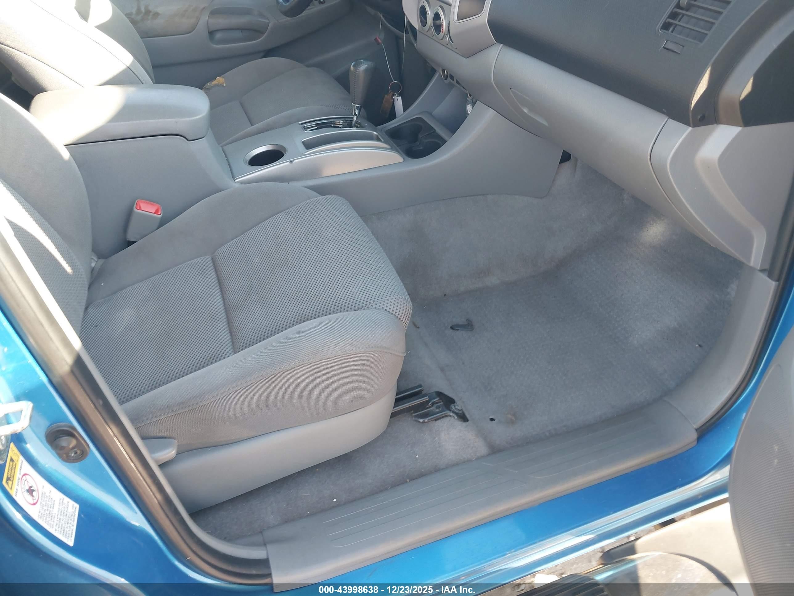 2011 Toyota Tacoma Base V6 Blue vin: 5TFLU4ENXBX014267