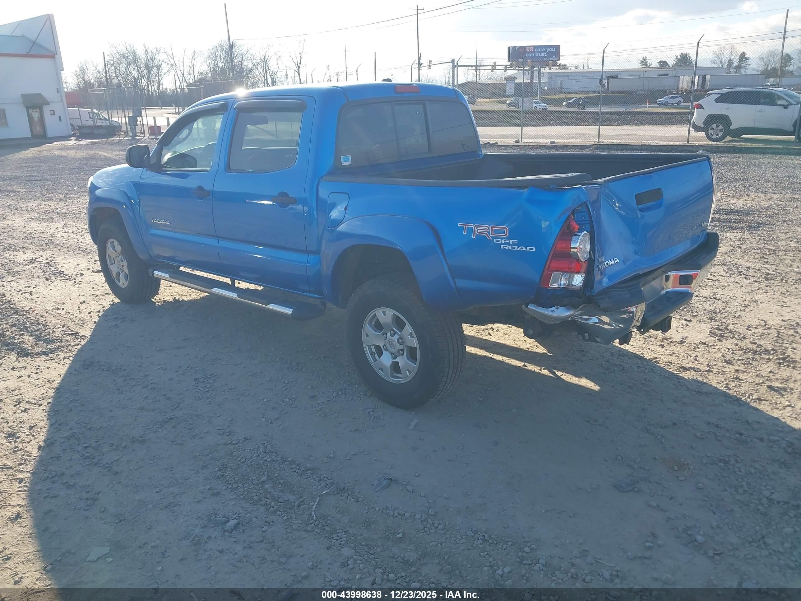 2011 Toyota Tacoma Base V6 Blue vin: 5TFLU4ENXBX014267