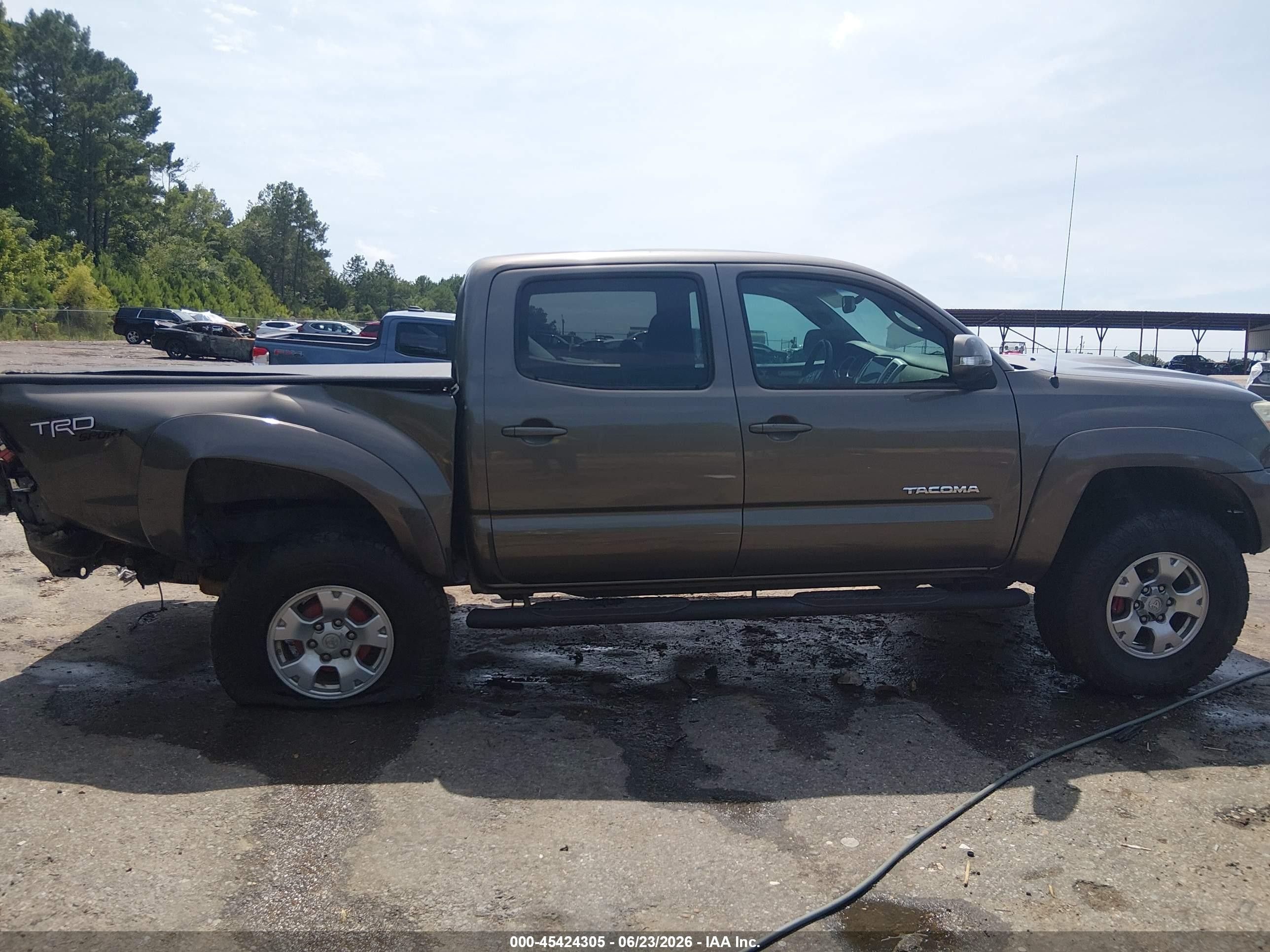 2013 Toyota Tacoma Base V6 Brown vin: 5TFLU4ENXDX073774