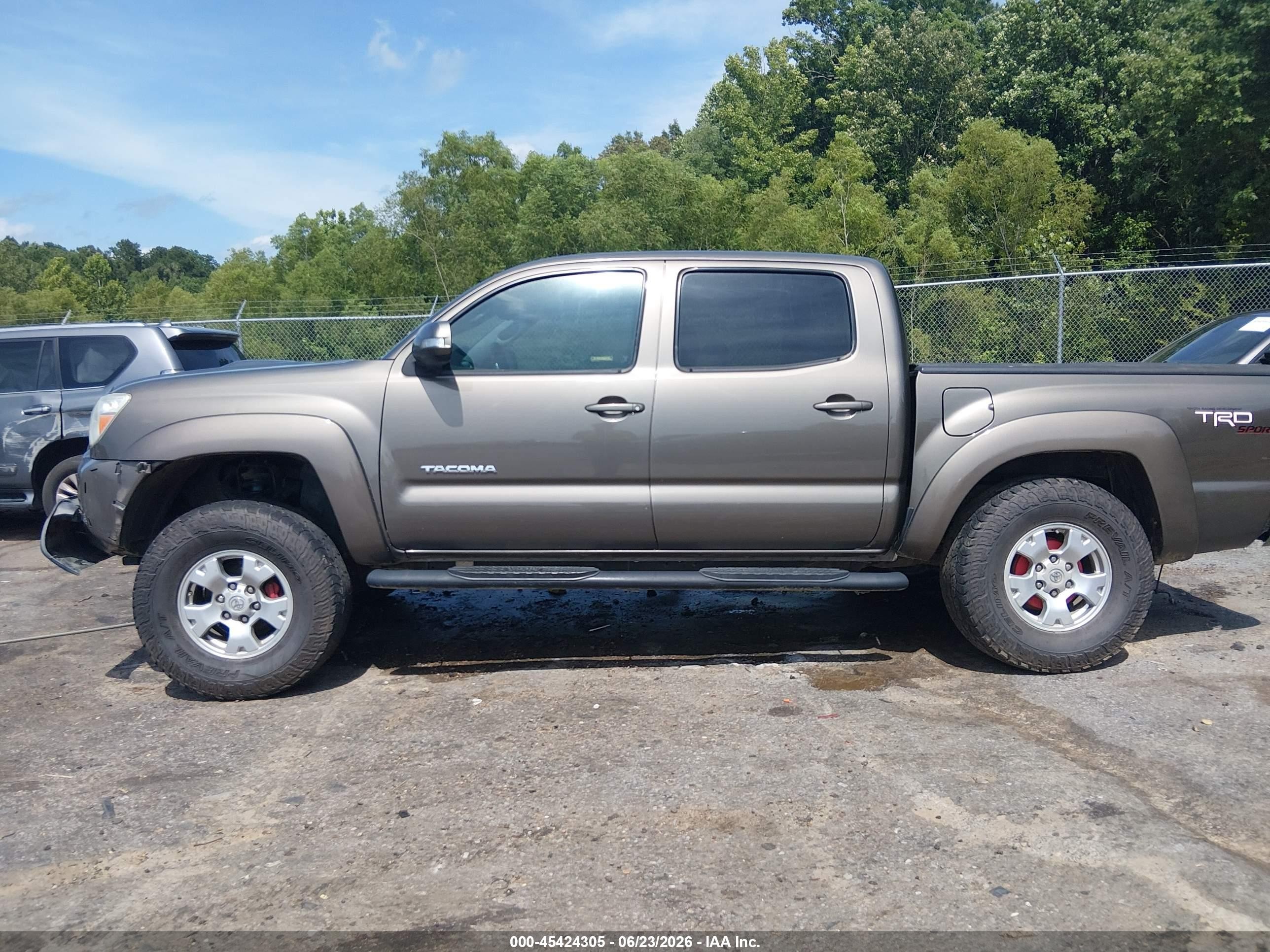 2013 Toyota Tacoma Base V6 Brown vin: 5TFLU4ENXDX073774