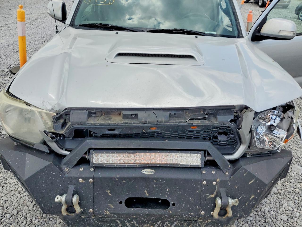 2013 Toyota Tacoma Double Cab Silver vin: 5TFLU4ENXDX077131
