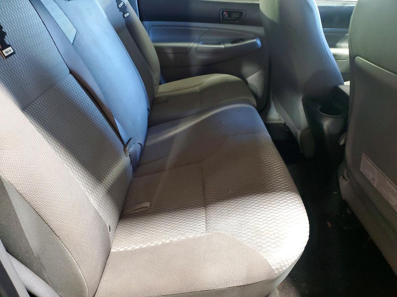 2014 Toyota Tacoma Double Cab Серебряный vin: 5TFLU4ENXEX093413