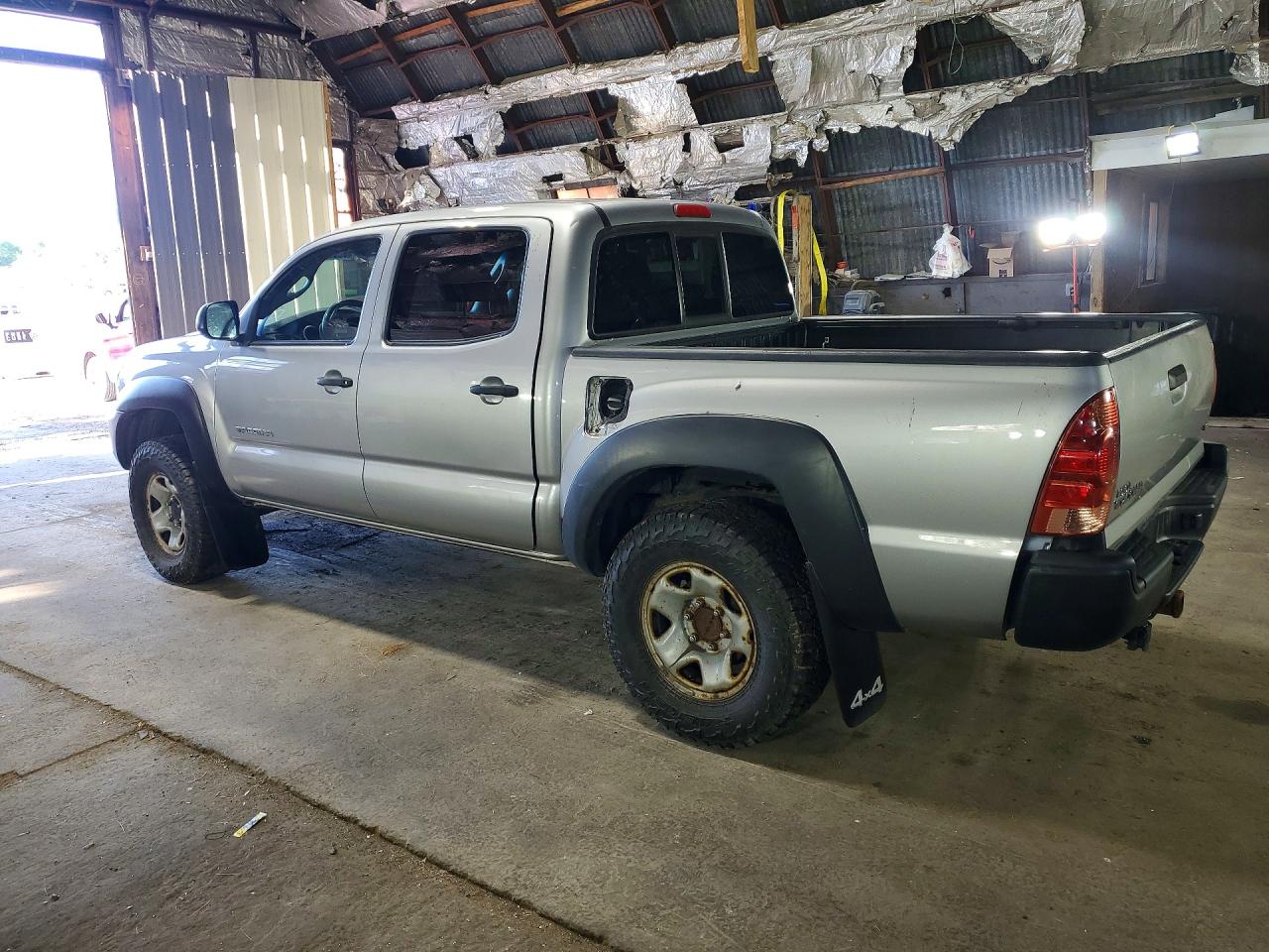 2014 Toyota Tacoma Double Cab Серебряный vin: 5TFLU4ENXEX093413