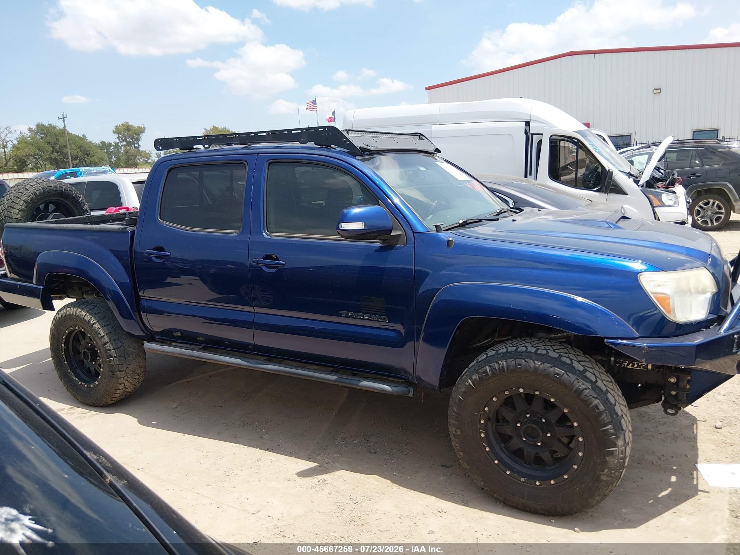2015 Toyota Tacoma Base V6 Синий vin: 5TFLU4ENXFX116626