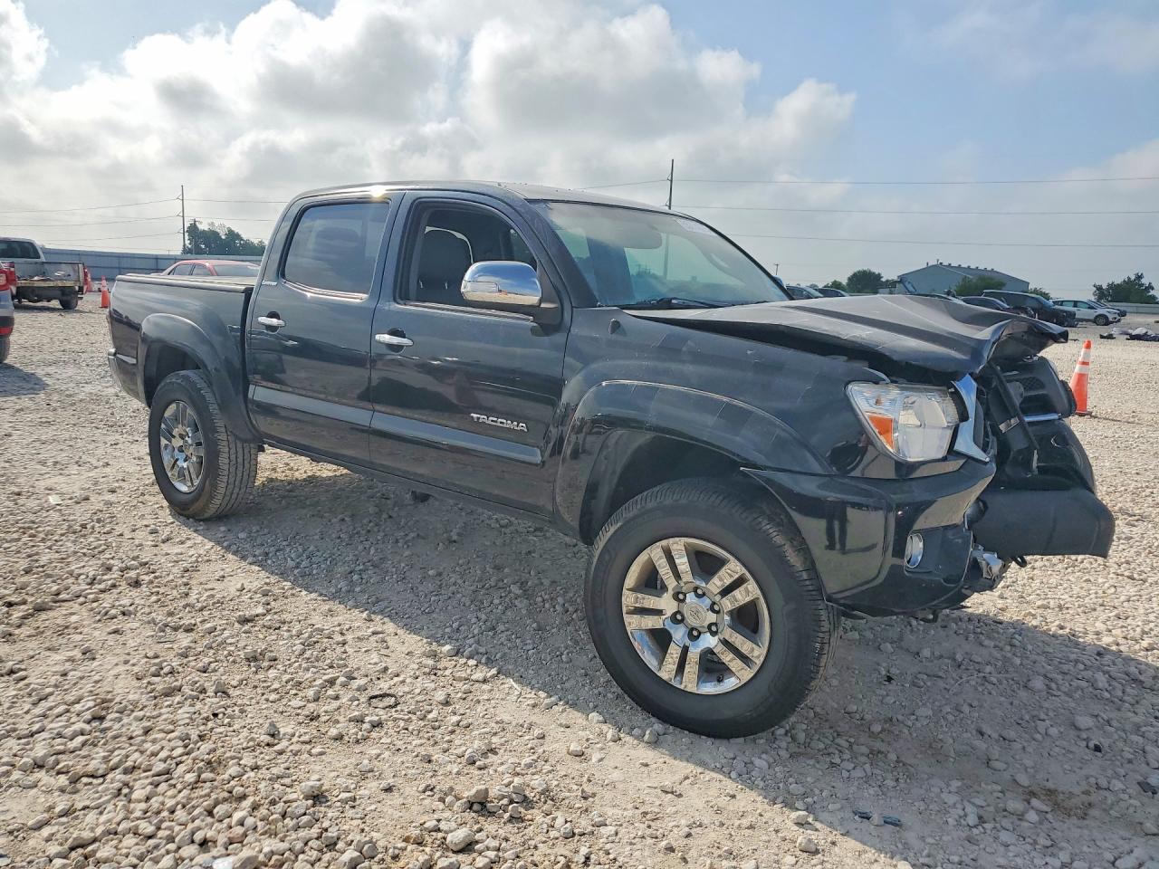 2015 Toyota Tacoma V6 Black vin: 5TFLU4ENXFX138741